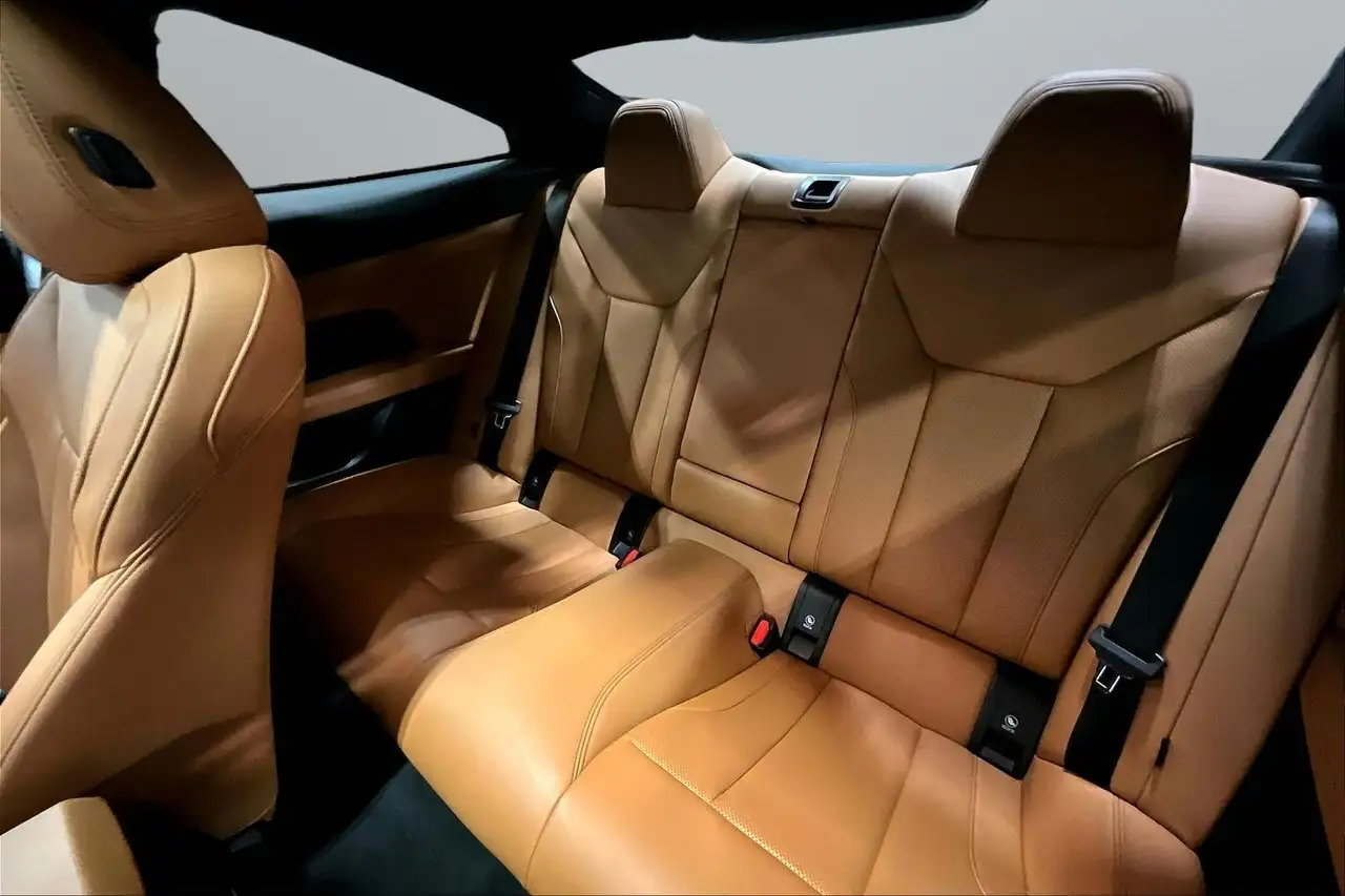 BMW 4 Series снимка BMW 4 Series