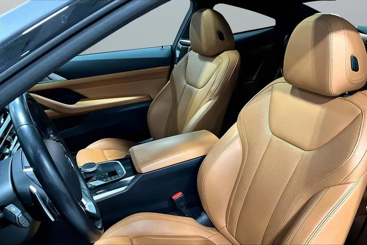 BMW 4 Series снимка BMW 4 Series