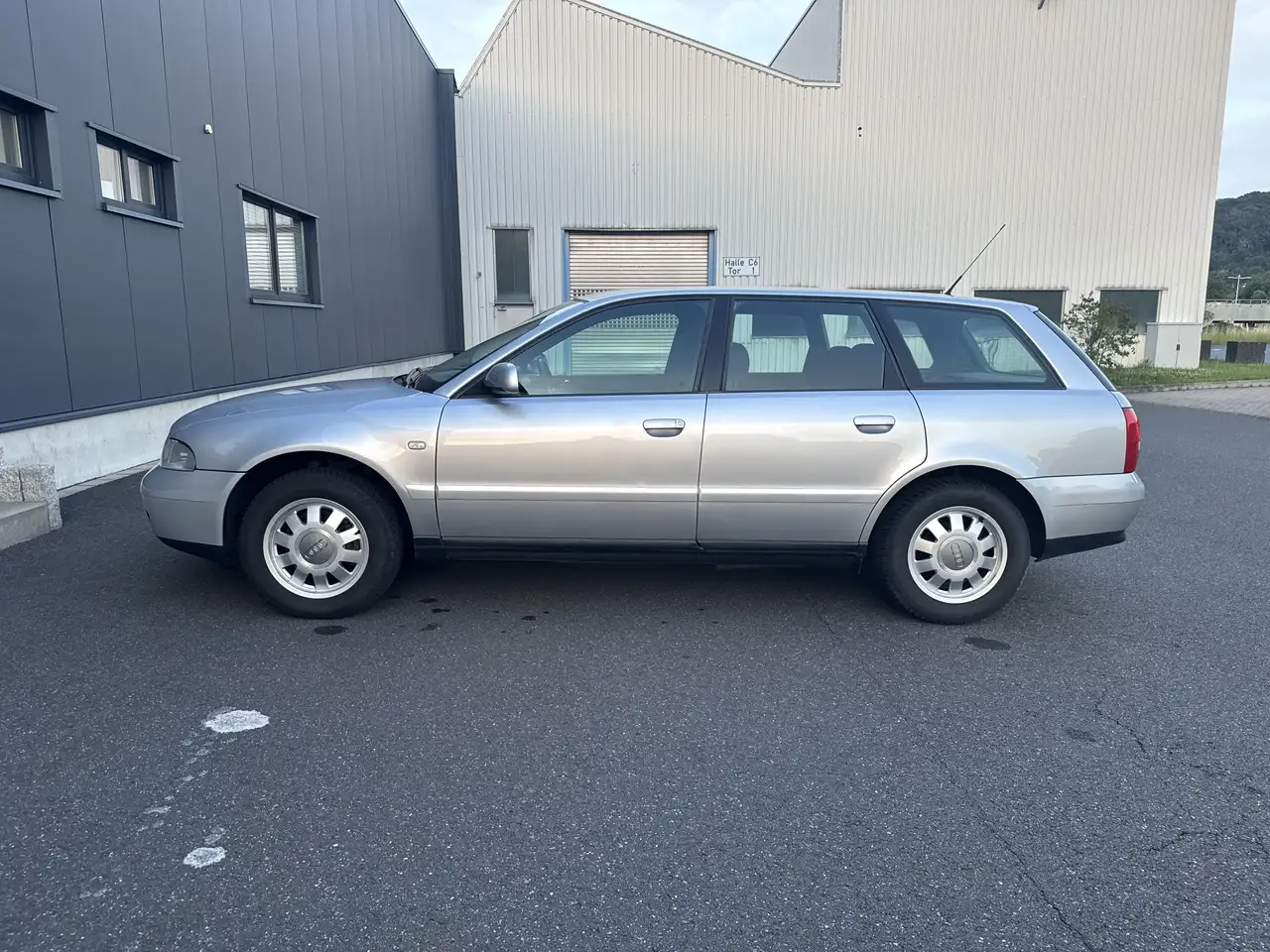 Audi A4 Avant 1.8 T, foto 2
