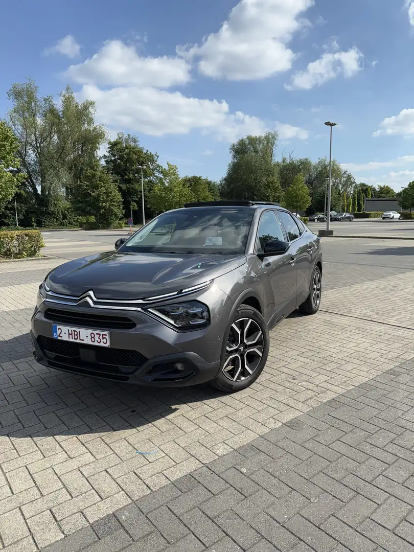 Citroen E-C4 X Shine Pack Grijs - 1