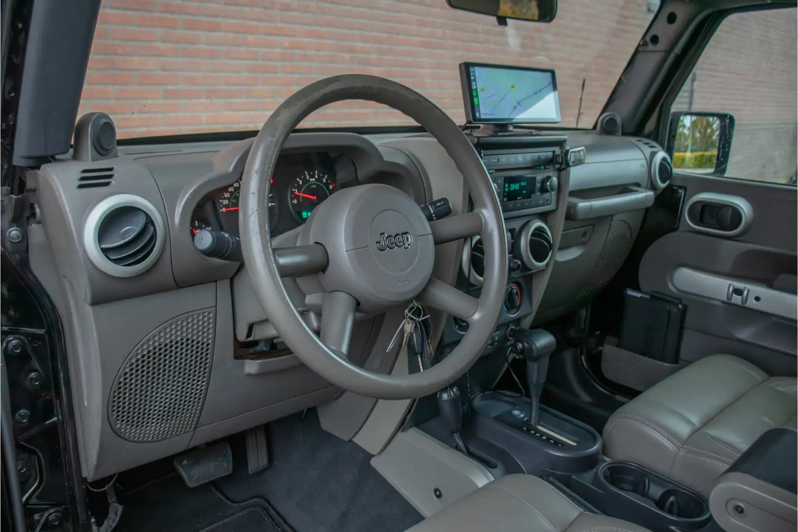 Jeep Wrangler 3.8 V6 Extreme Sport, Automaat, Leder, Full LED, T Noir - 2