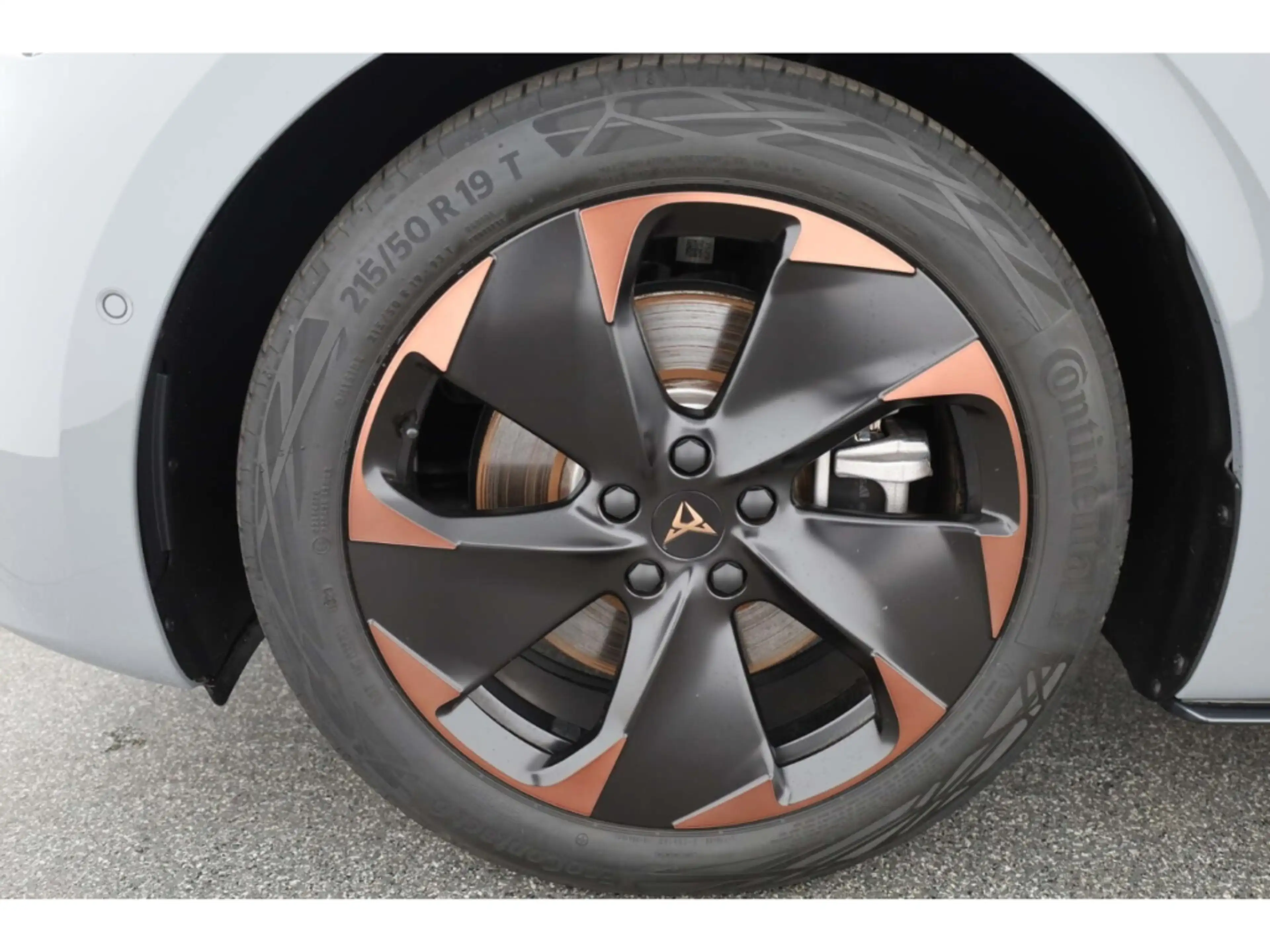 CUPRA Born 62 kWh P-Dach/Navi/LED/ACC/Kessy/Kamera — photo 8