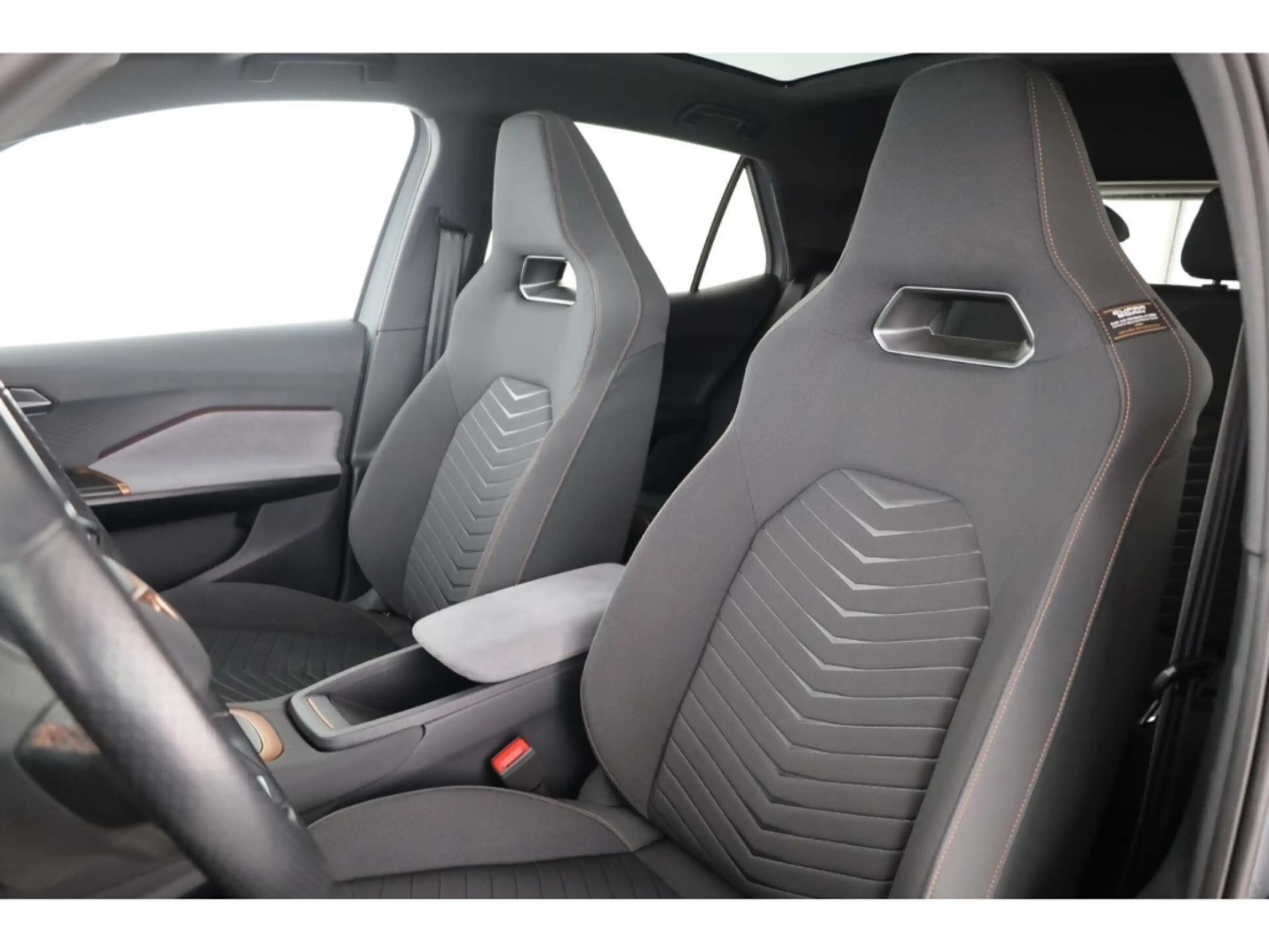 CUPRA Born 62 kWh P-Dach/Navi/LED/ACC/Kessy/Kamera — photo 10