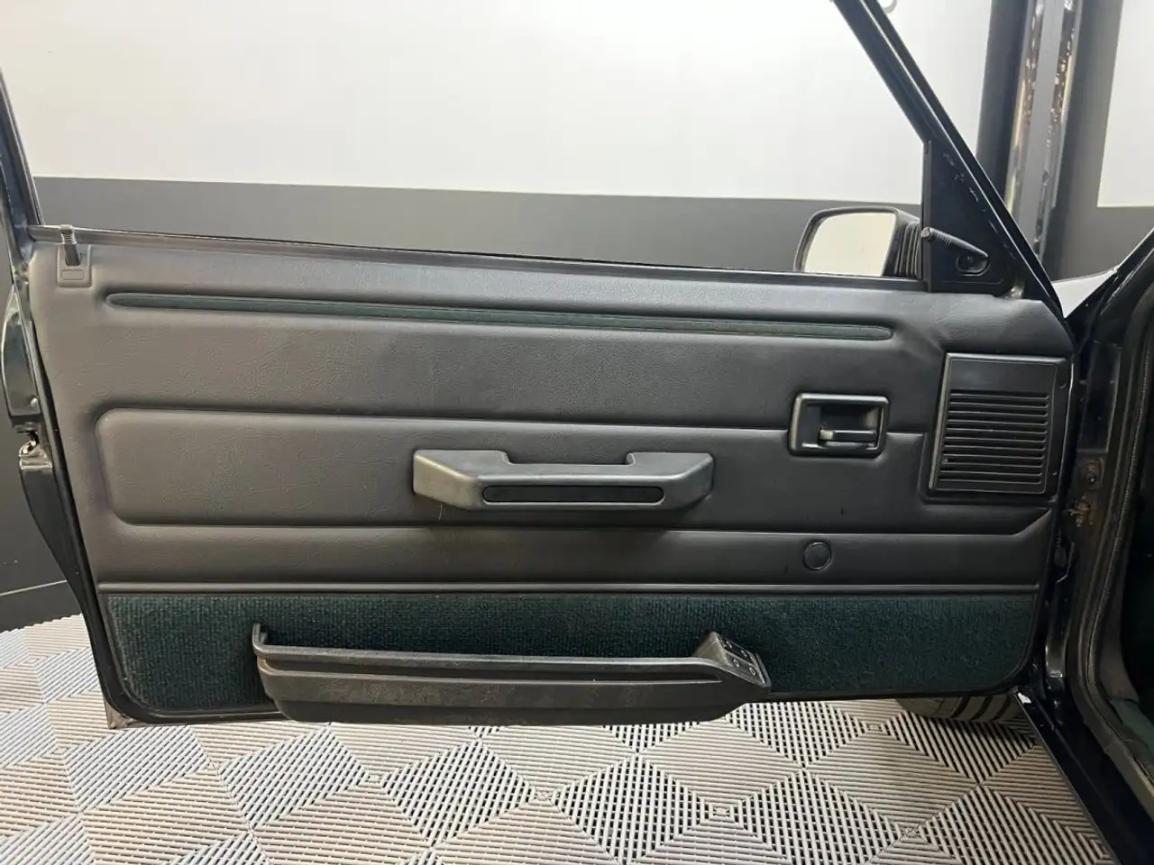 Peugeot 205 1.9i GTi, foto 9