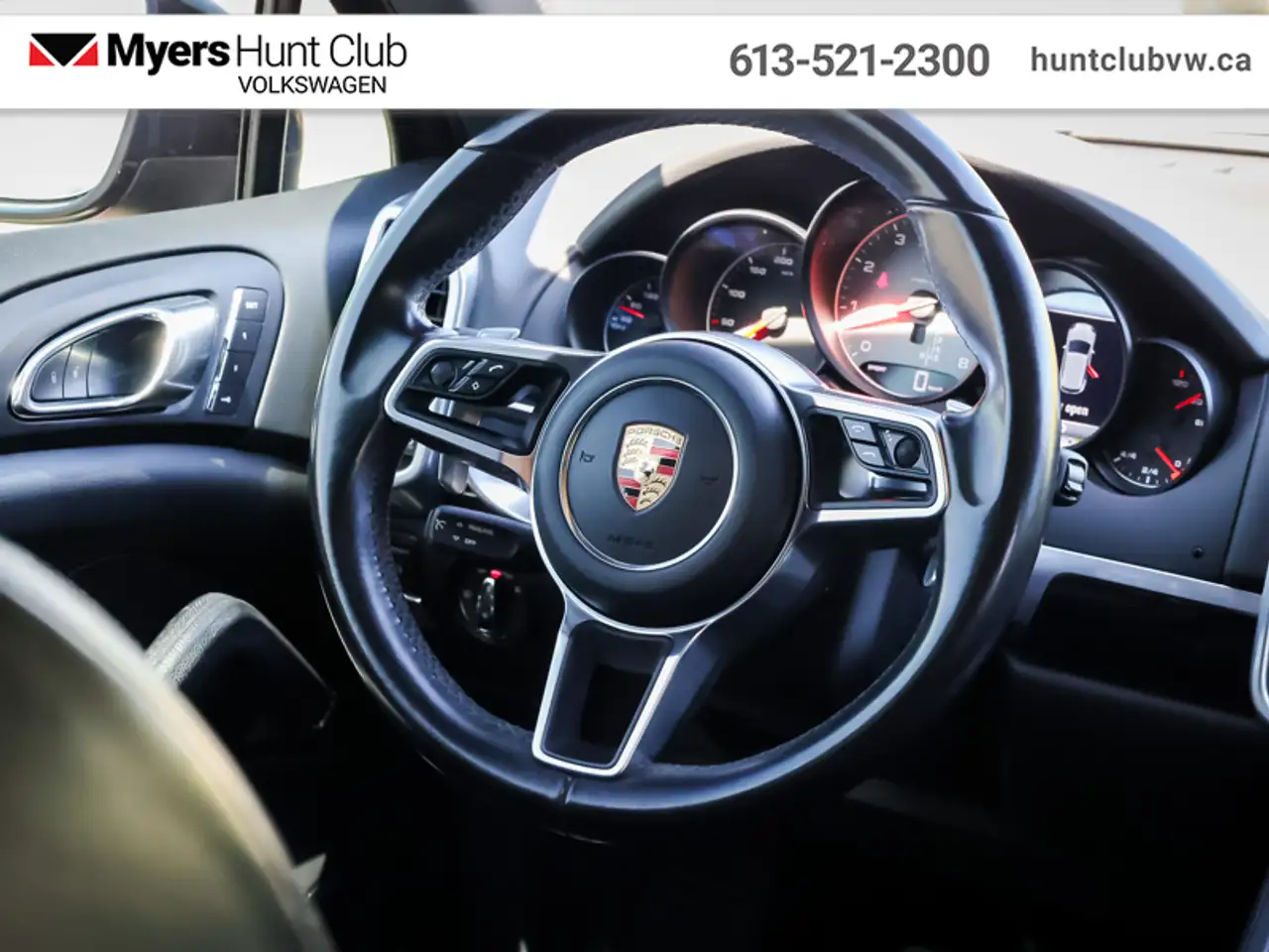 Porsche Cayenne снимка Porsche Cayenne