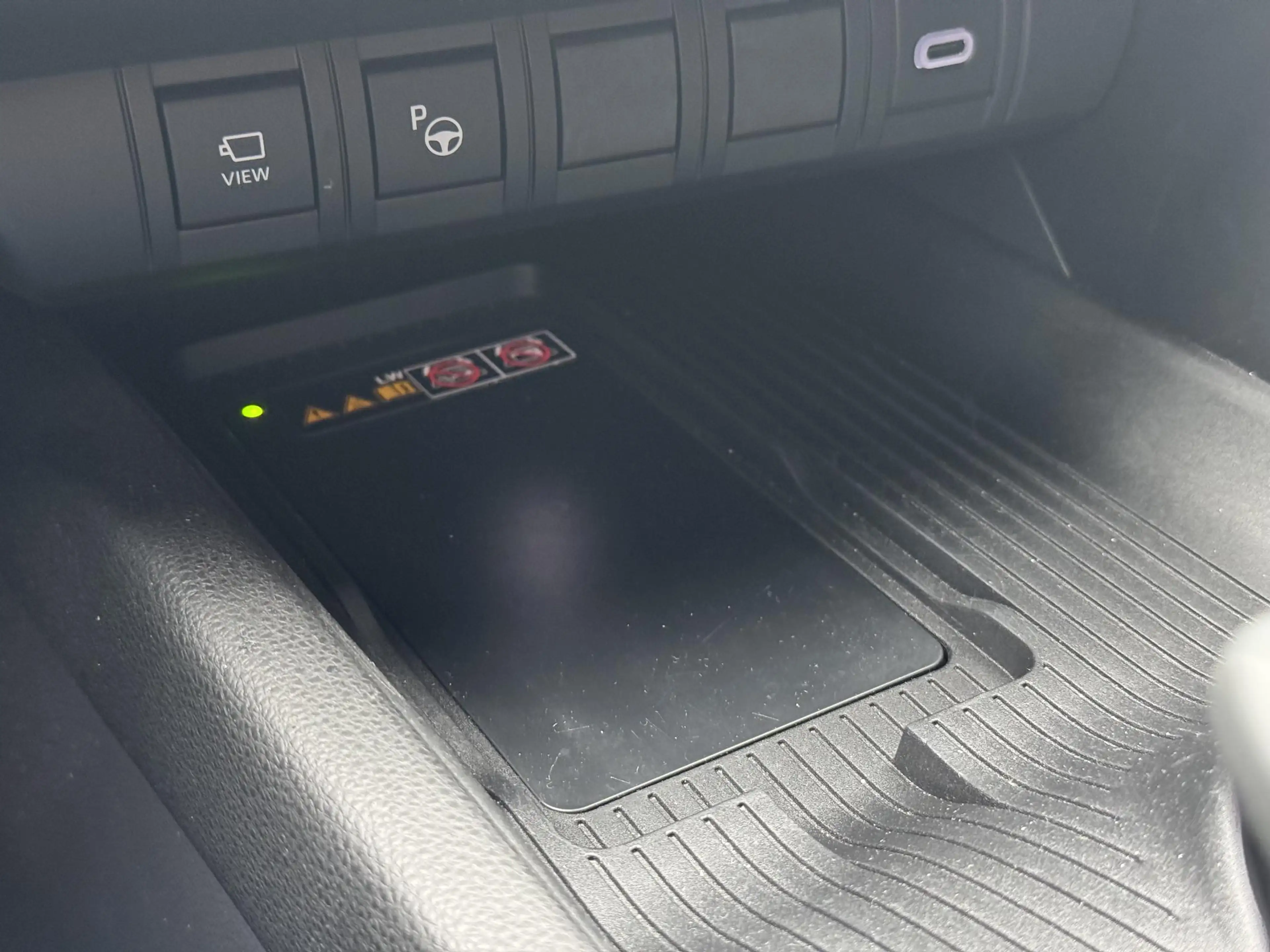 Toyota C-HR 1.8 Hybrid 140 First Edition NL-AUTO 1E EIGENAAR R — photo 13