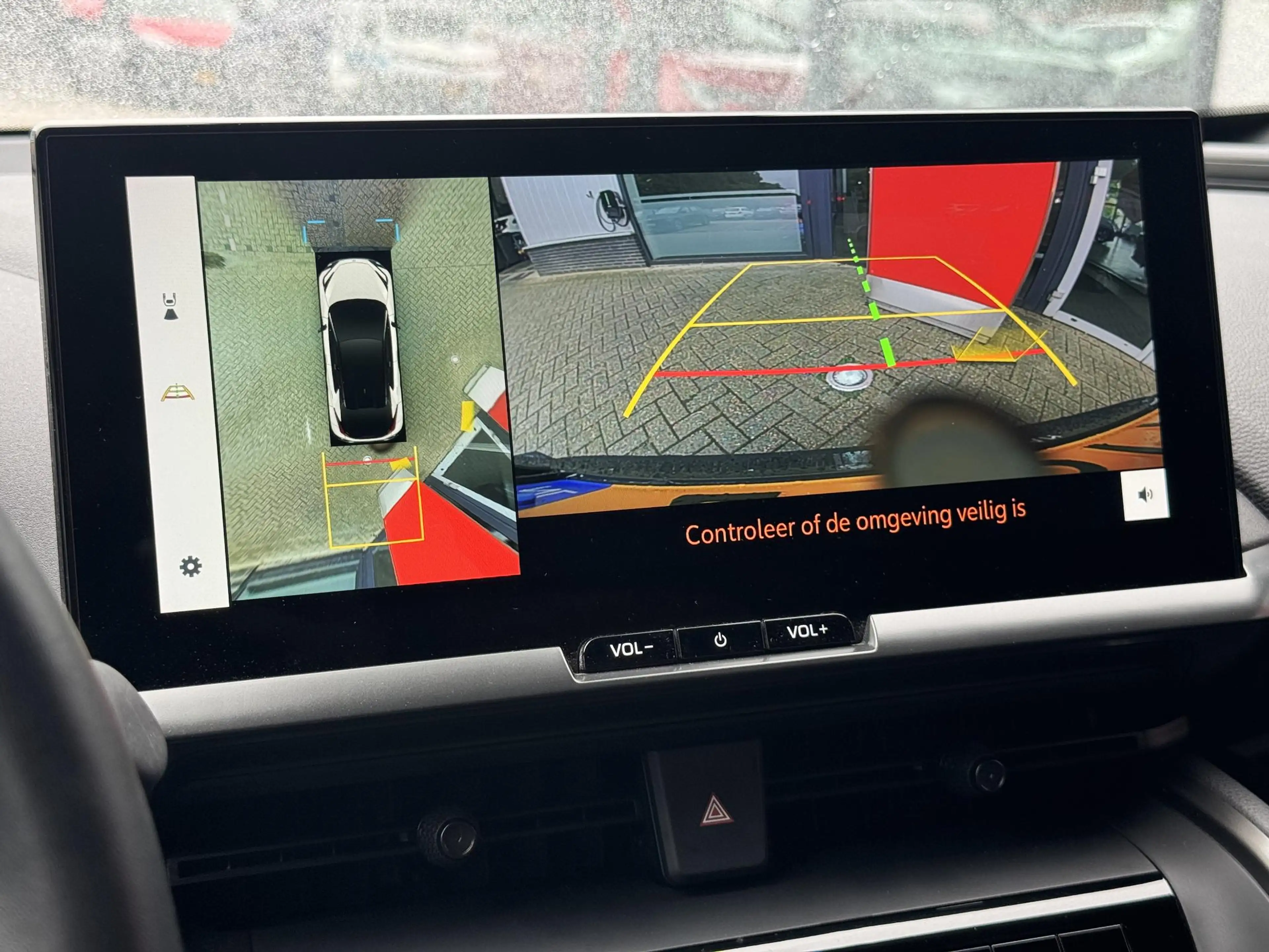 Toyota C-HR 1.8 Hybrid 140 First Edition NL-AUTO 1E EIGENAAR R — photo 9