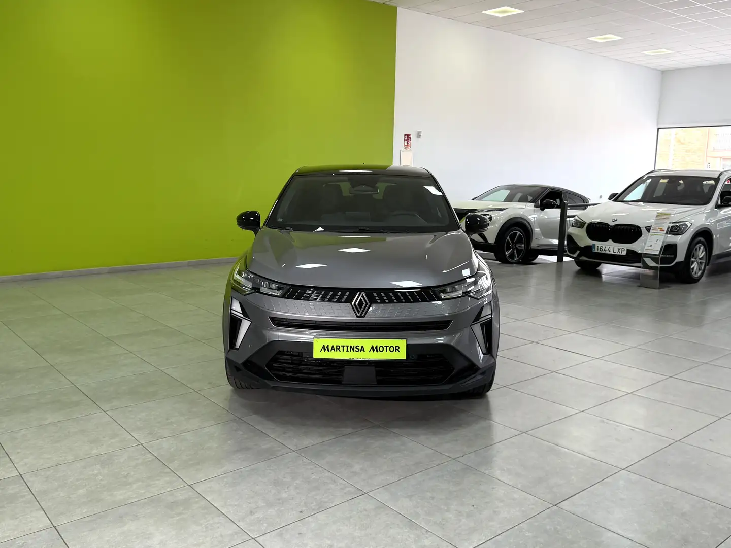 Renault Captur TCe Techno 85kW Gris - 2
