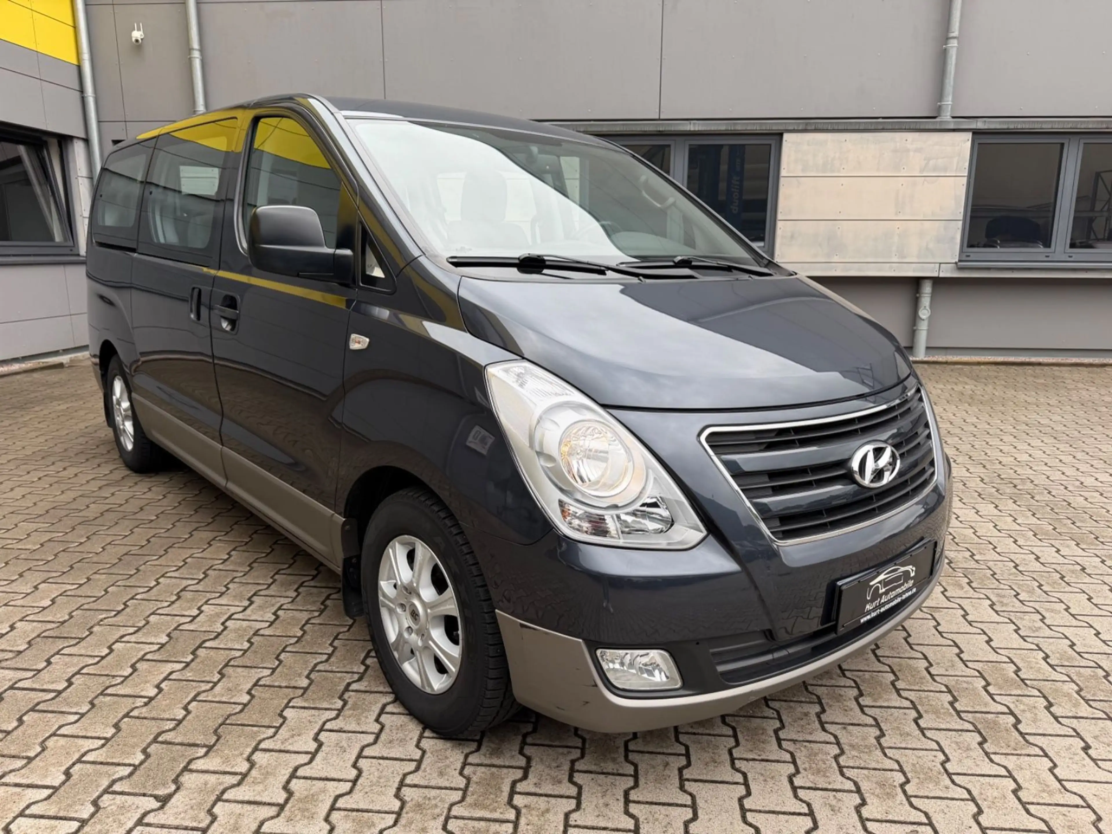 Hyundai H-1 /8 SITZER/AUTOMATIK/3 Z KLIMAA*/SHZ — photo 8