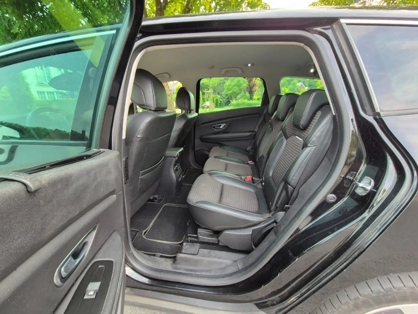 Renault Grand Scenic Scénic 1.7 Blue dCi Intens (EU6.2) - 1