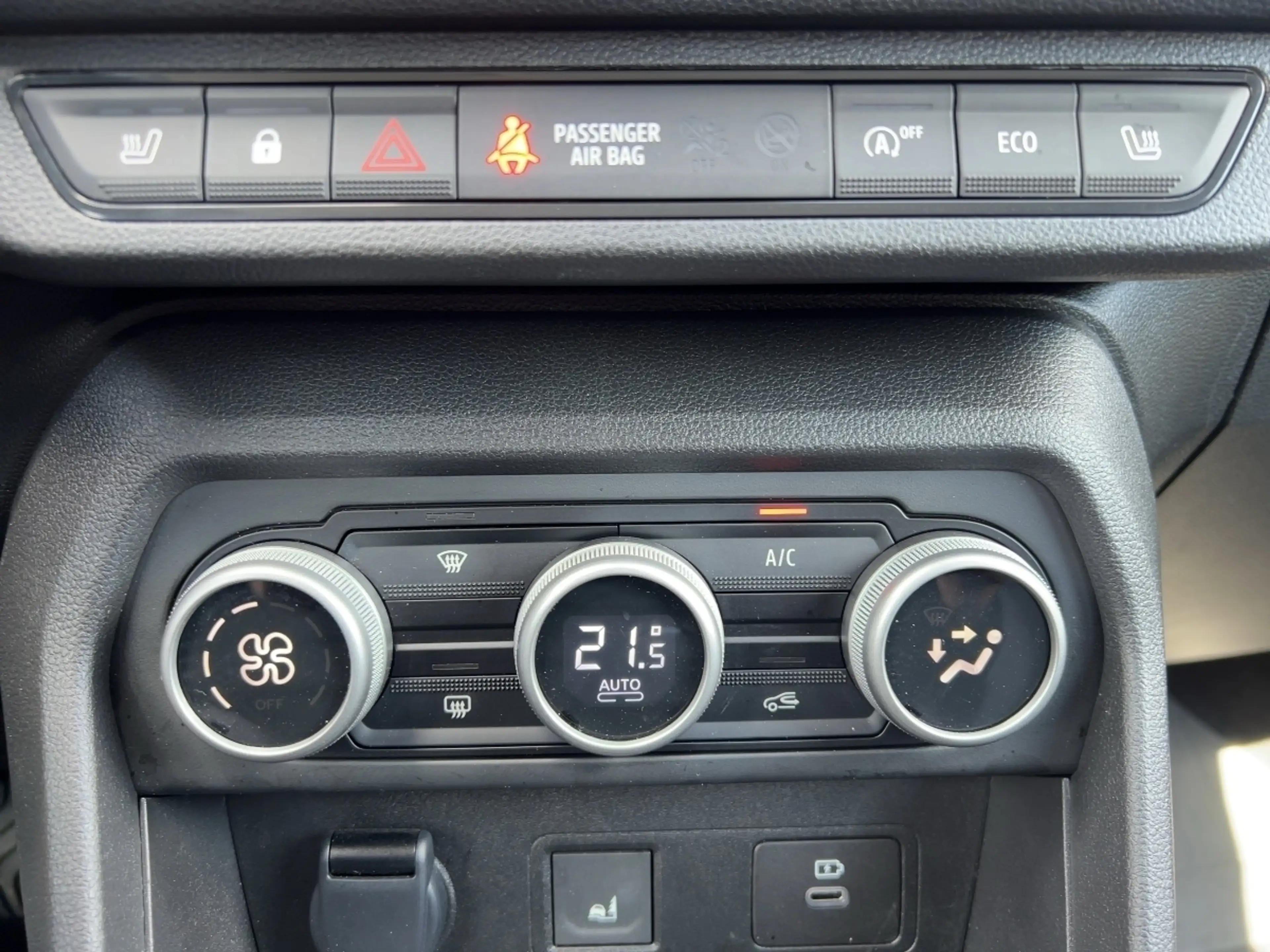 Dacia Jogger Extreme TCe 110 7-Sitzer — photo 16