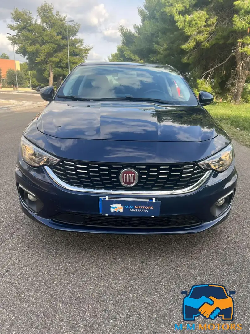 Fiat Tipo 1.6 Mjt 4 porte Lounge Blau - 2