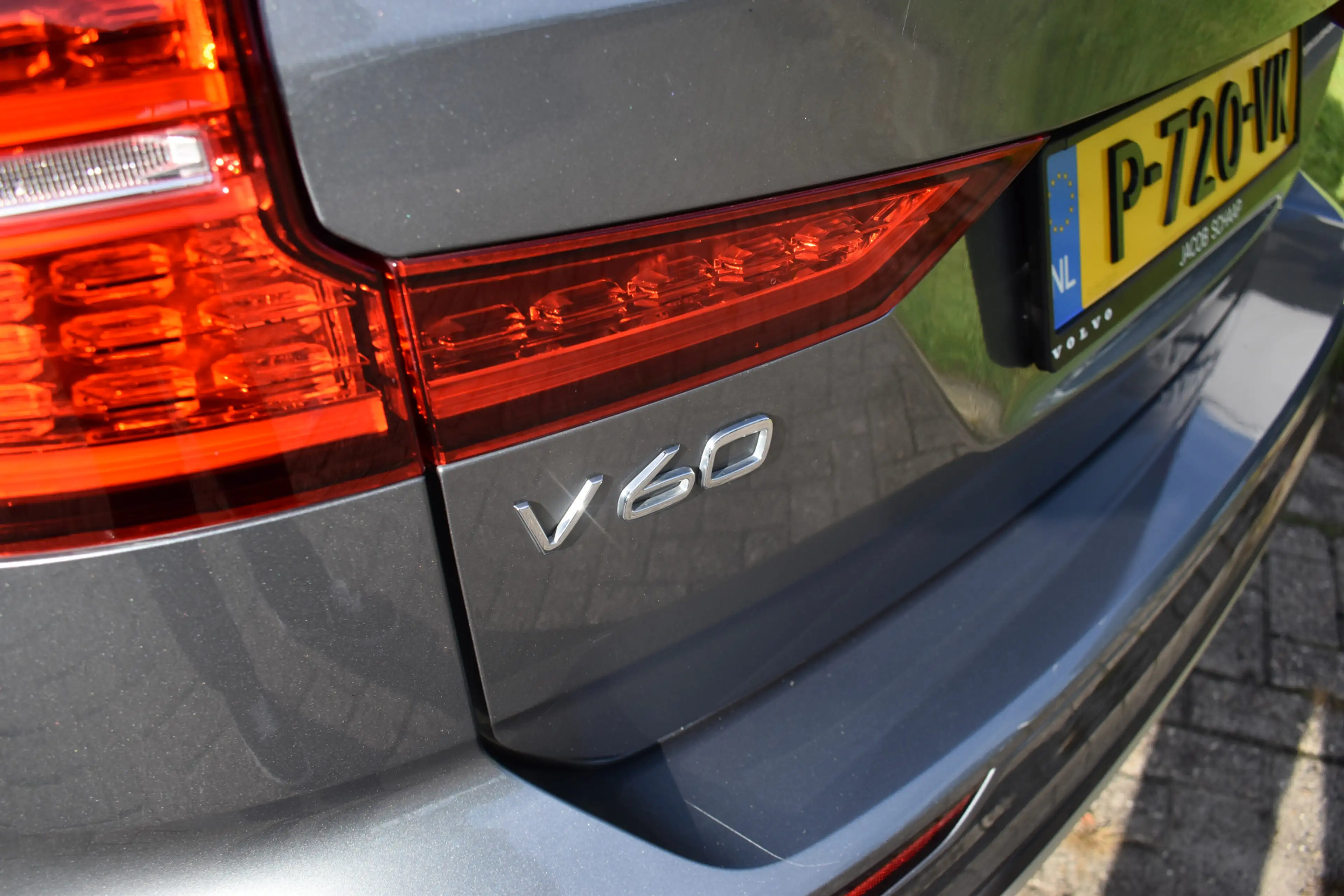 Volvo V60 Cross Country B4 212PK AWD Intro Edition | Diesel | Trekhaak | B — photo 15