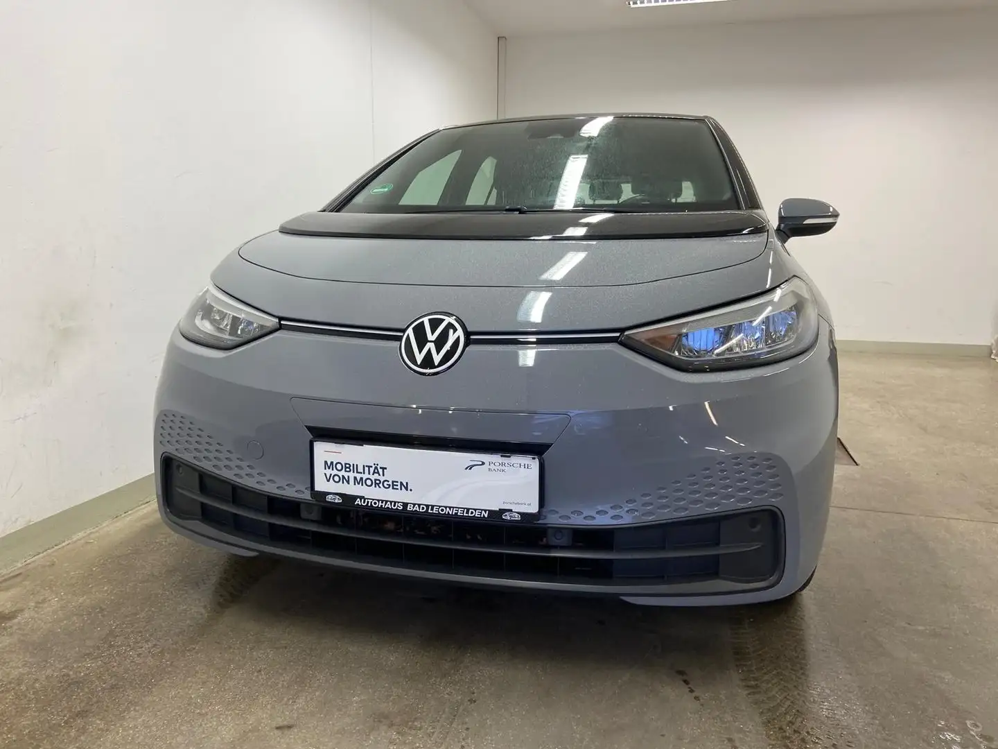 Volkswagen ID.3 Pro Performance 150 kW Grau - 2