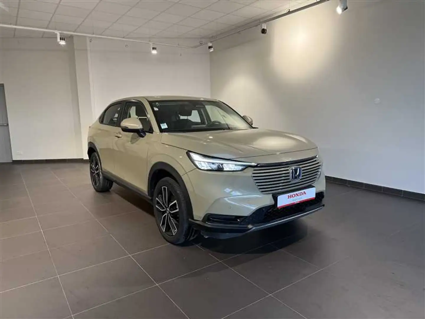 Honda HR-V 1.5 E-HEV EXECUTIVE Бежевий - 1