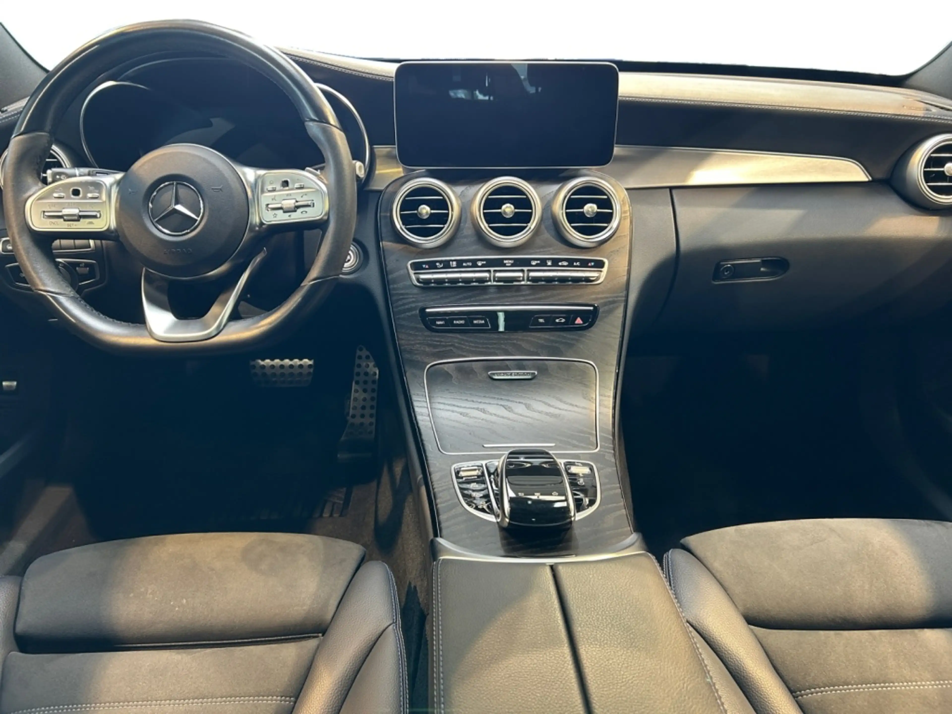 Mercedes-Benz C 300 de T AMG AMG+Comand+MBeam+Night+Fahrassist — photo 13