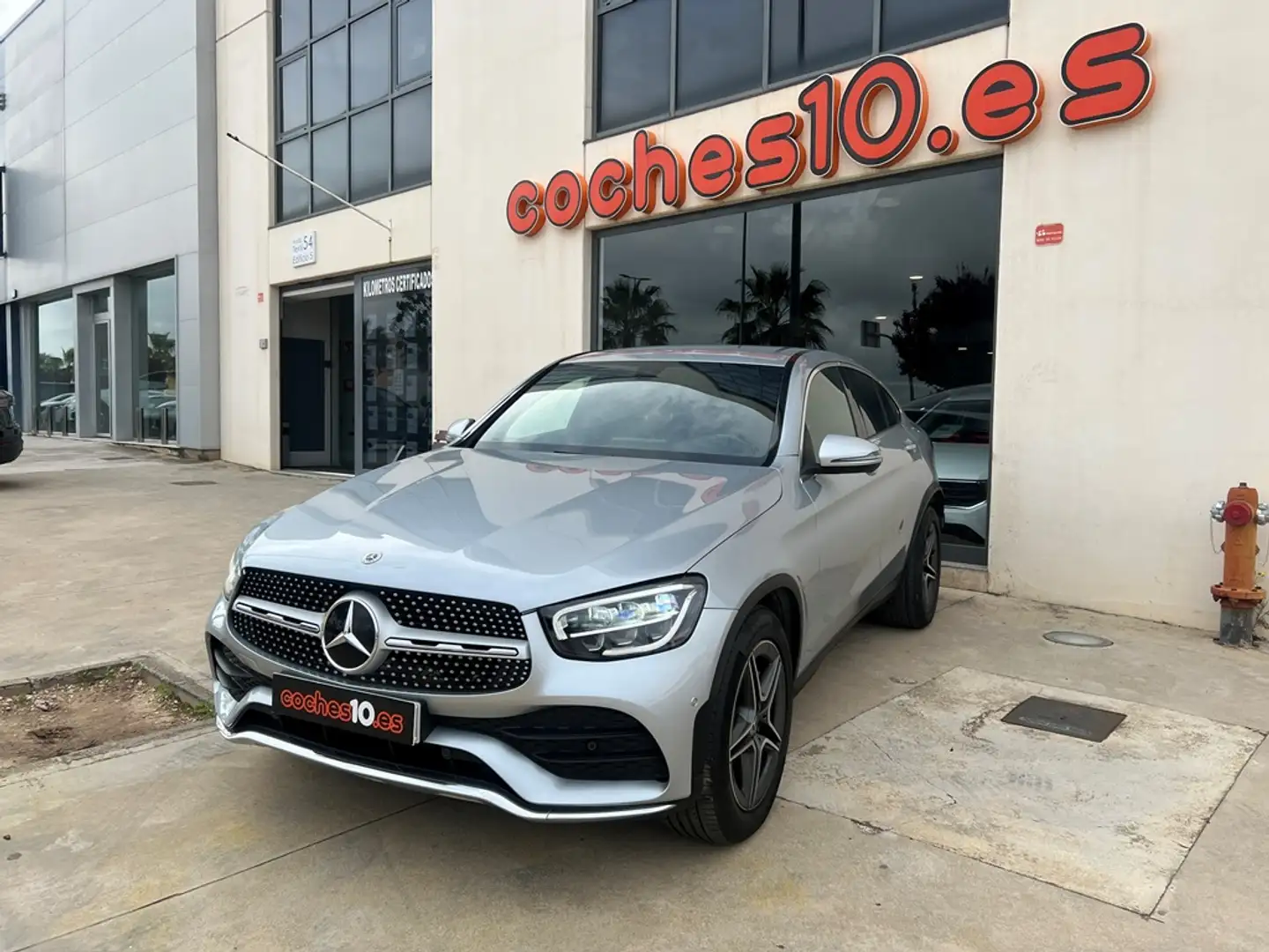 Mercedes-Benz GLC 200 Coupé 200d 4Matic 9G-Tronic Plateado - 1