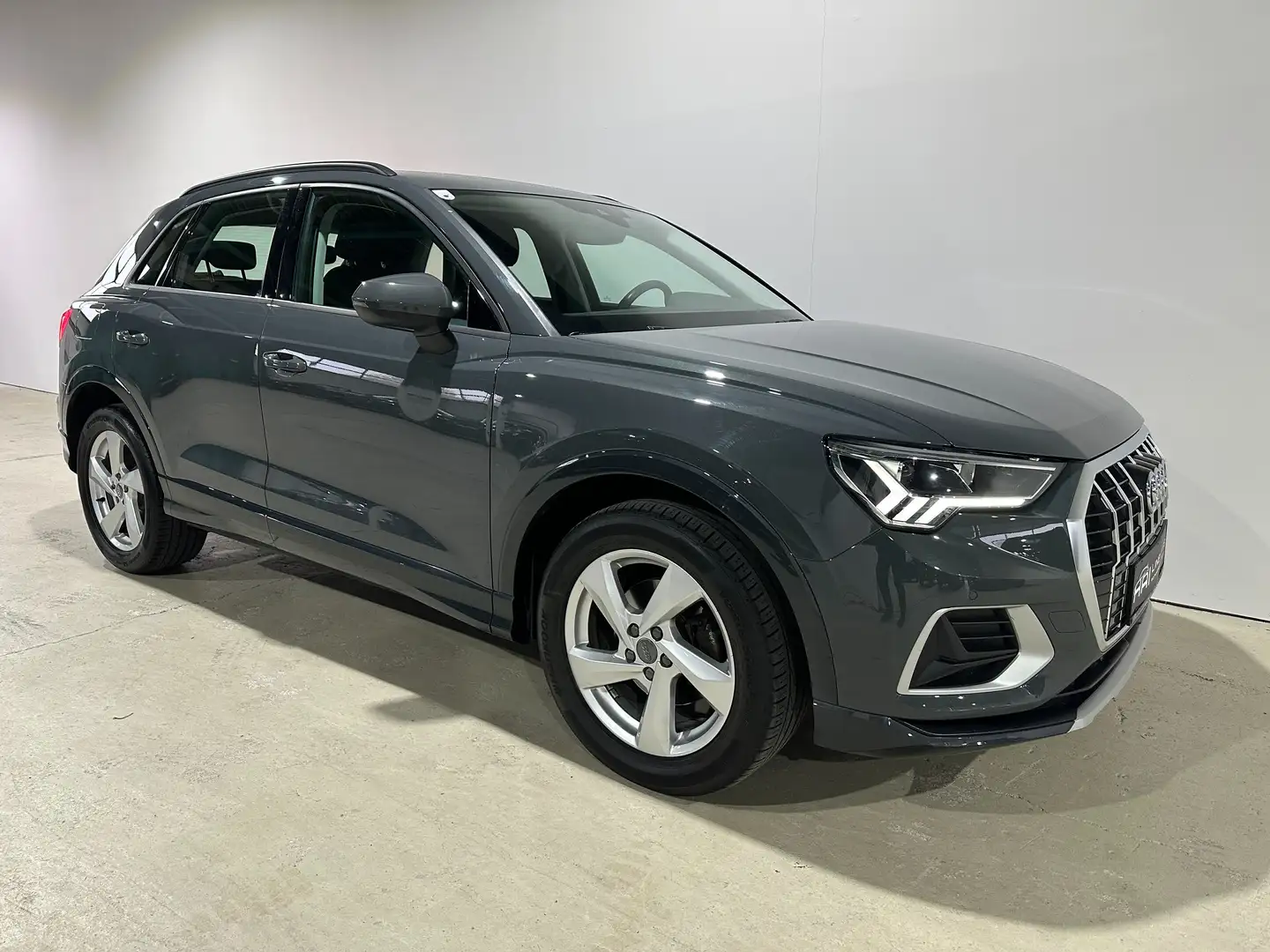 Audi Q3 35 TFSI advanced| Virtual | Kamera | LED | Keyless Grigio - 1