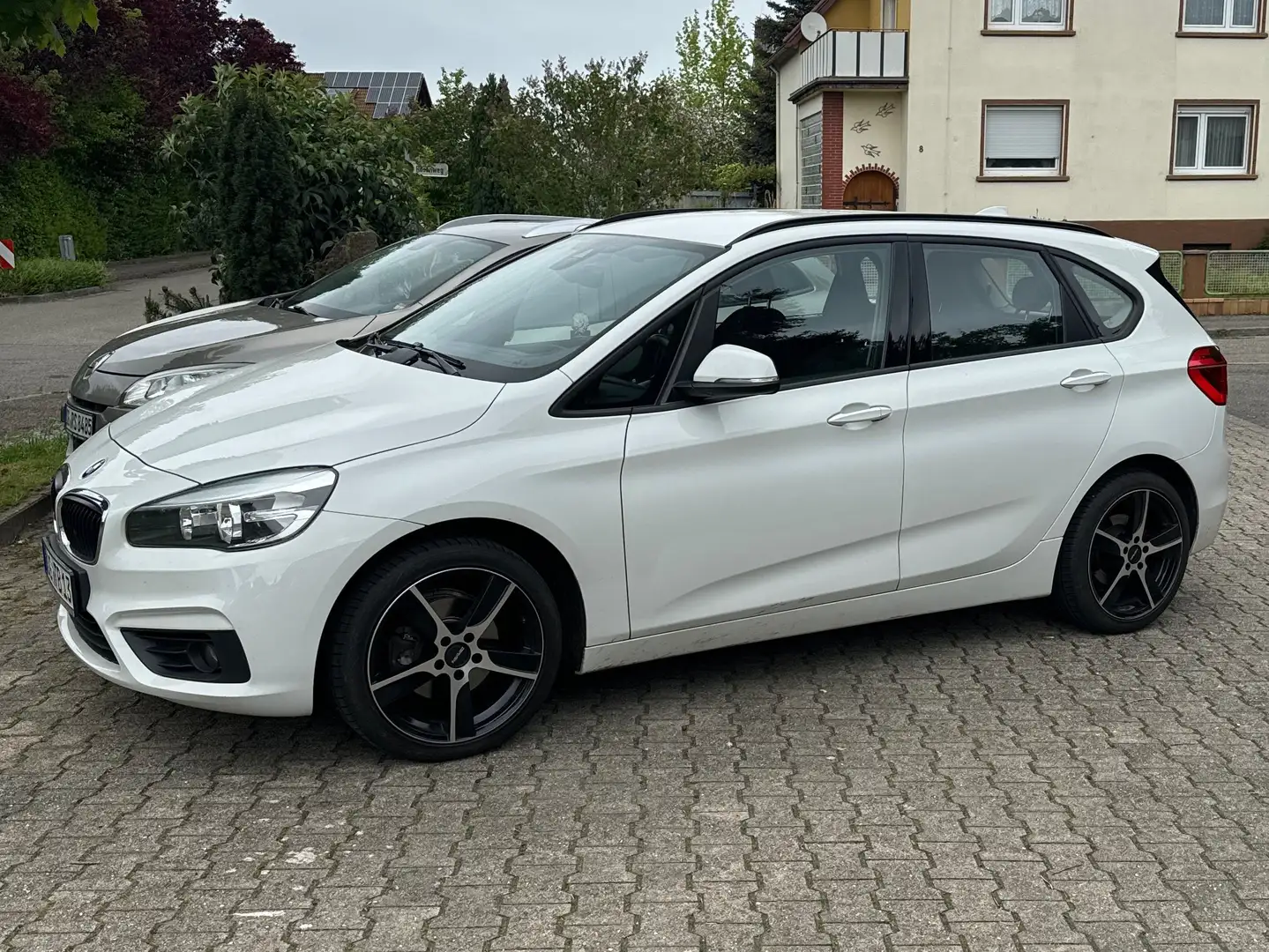 BMW 218 218i Active Tourer Weiß - 1