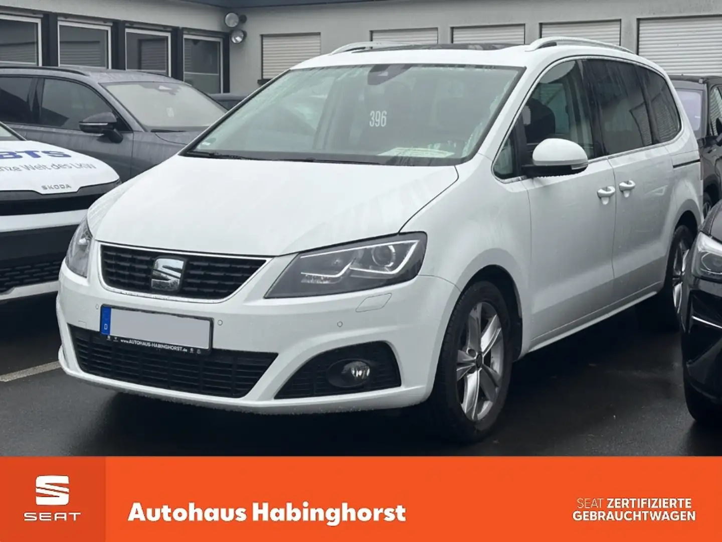 SEAT Alhambra 1.4 TSI Xcellence 7-Sitzer AHK  Navi ACC FullLink Weiß - 1