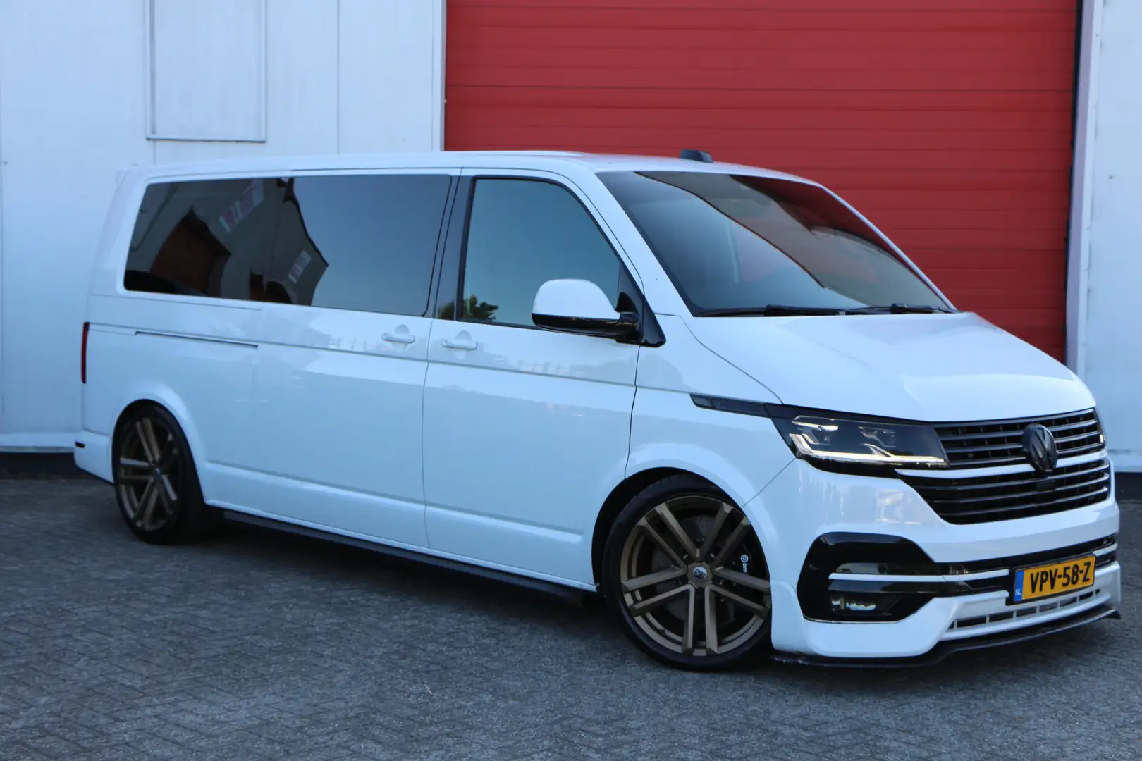 Volkswagen Transporter Multivan 2.0 TDI 4Motion 204pk L2H1 -DIKSTE BUS VA Wit - 2