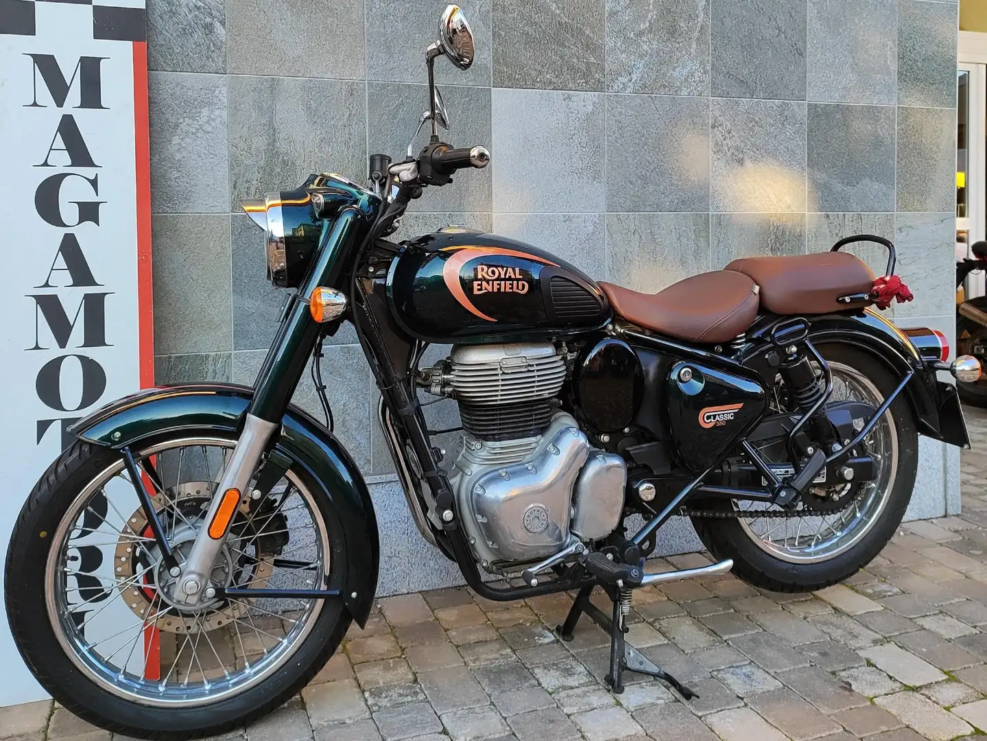Royal Enfield Classic 350 Nero - 2