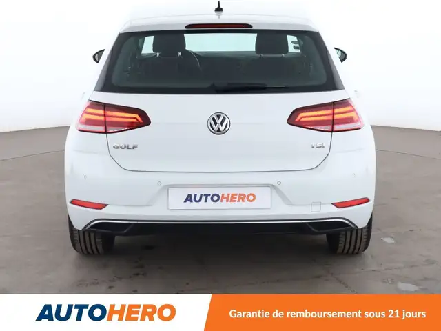 Volkswagen Golf view 5
