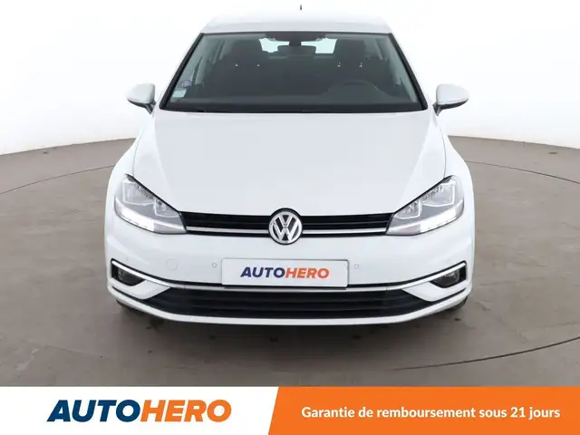 Volkswagen Golf view 9