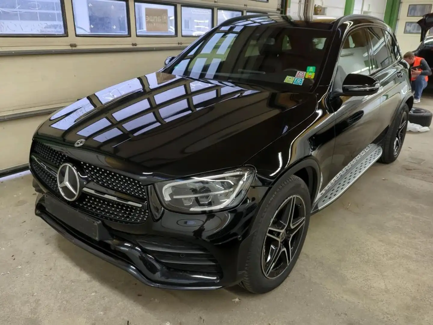 Mercedes-Benz GLC 220 D 4M 9G AMG LINE/ADVANCED/LED`S/PANO./19" Noir - 1