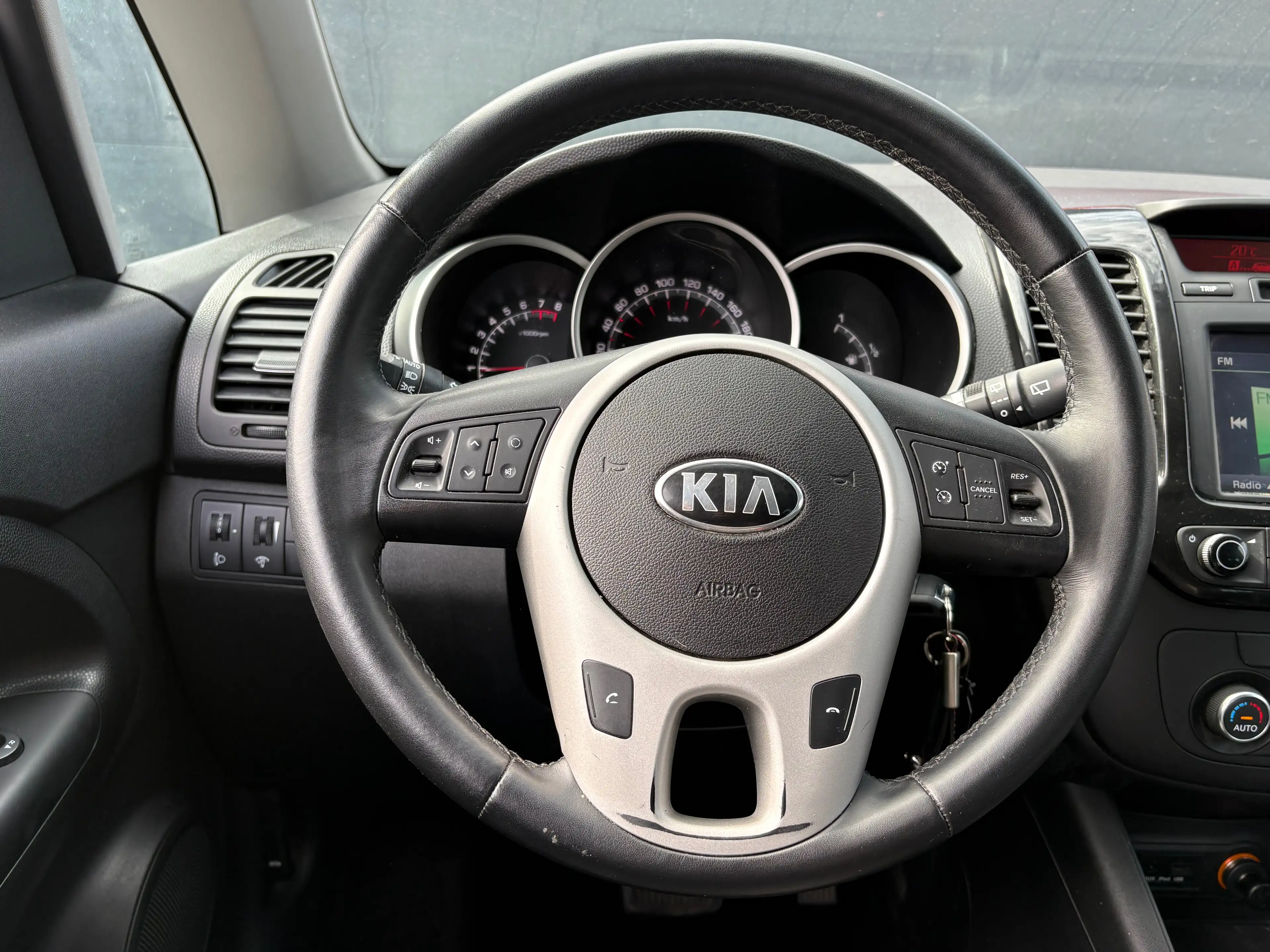 Kia Venga Venga 1.6i Sense/AUTOMATIQUE/GARANTIE/CLIMATISATION/CARNETCOMPLET — photo 12