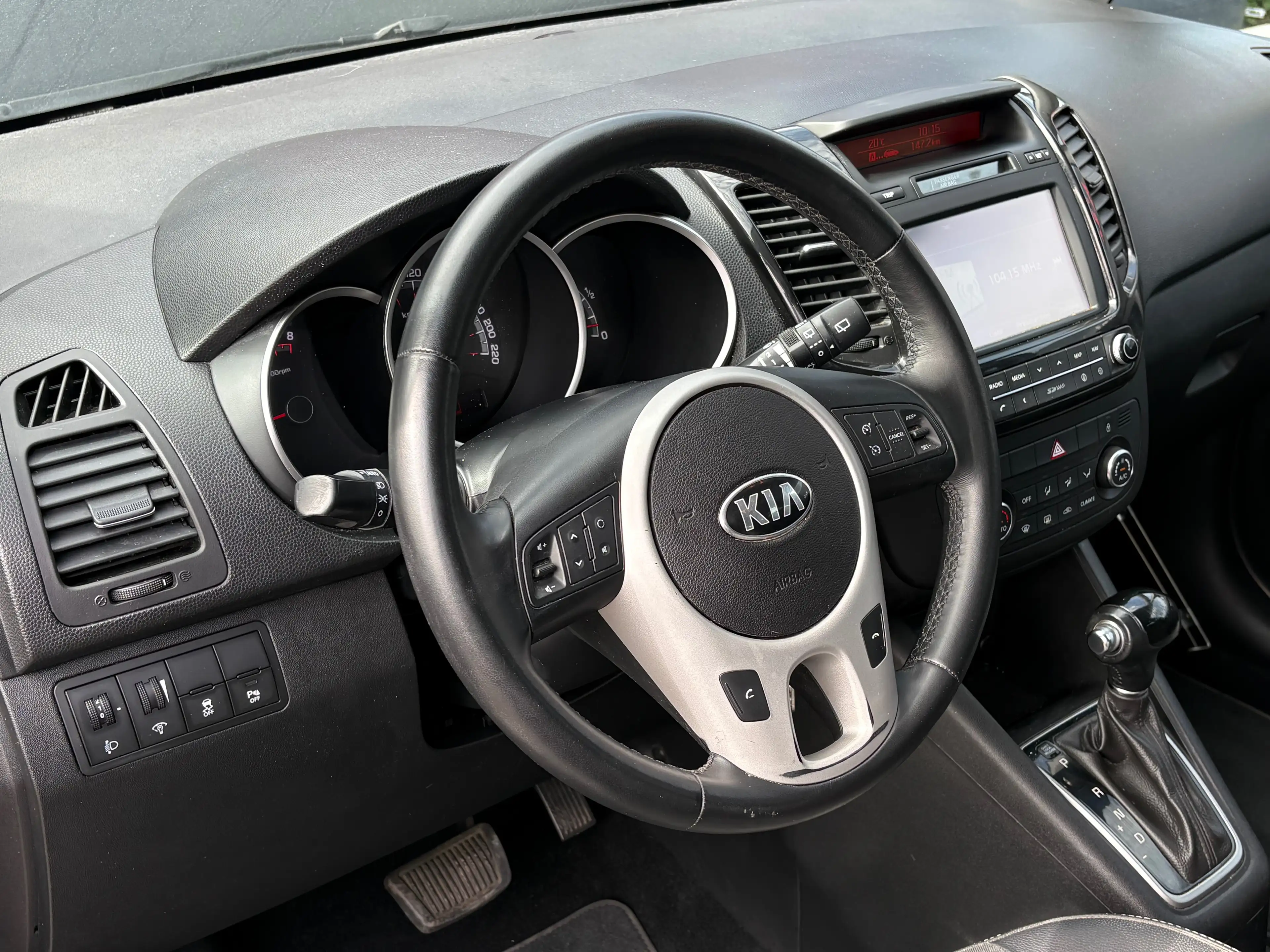 Kia Venga Venga 1.6i Sense/AUTOMATIQUE/GARANTIE/CLIMATISATION/CARNETCOMPLET — photo 7
