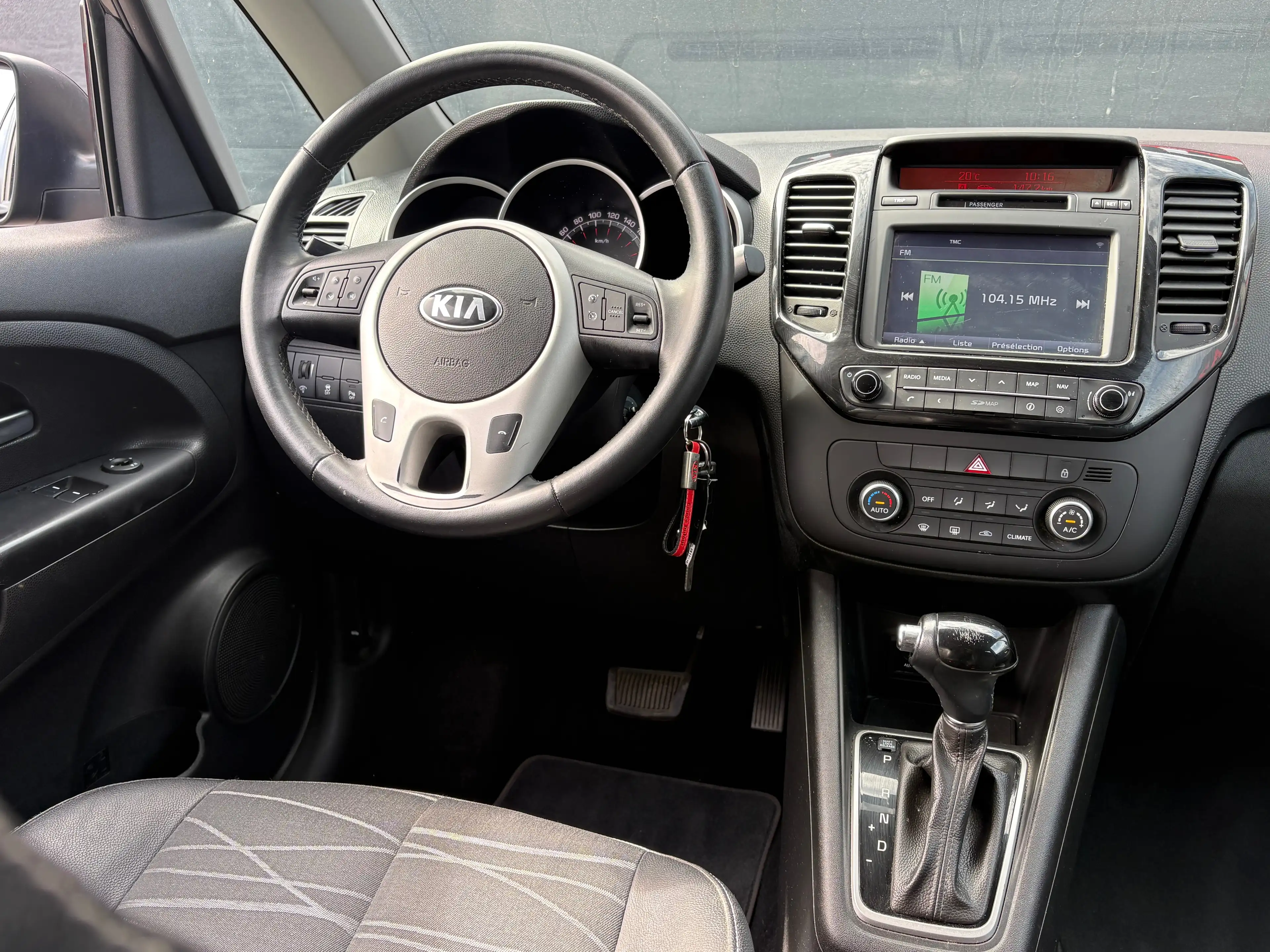 Kia Venga Venga 1.6i Sense/AUTOMATIQUE/GARANTIE/CLIMATISATION/CARNETCOMPLET — photo 11