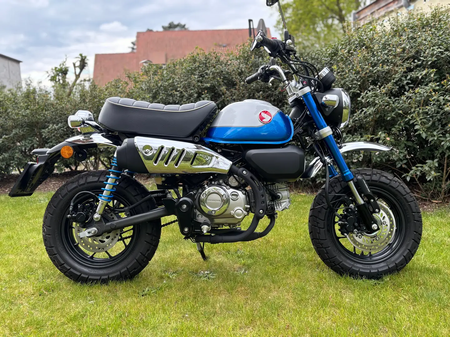 Honda Monkey 125 Modrá - 2