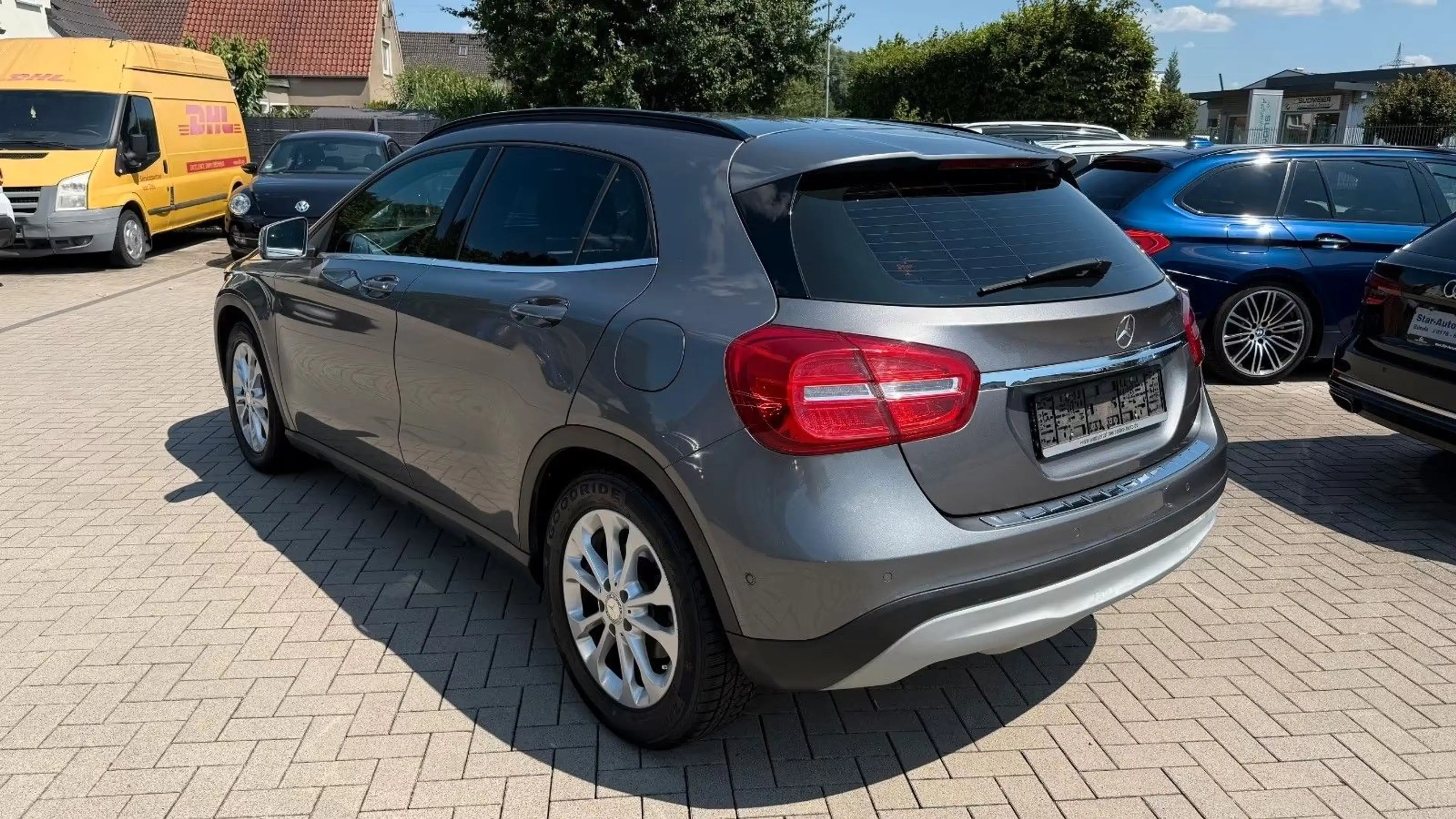 Mercedes-Benz GLA 200 CDI Style Automatik-Navi-Leder-Xenon-LM — photo 8