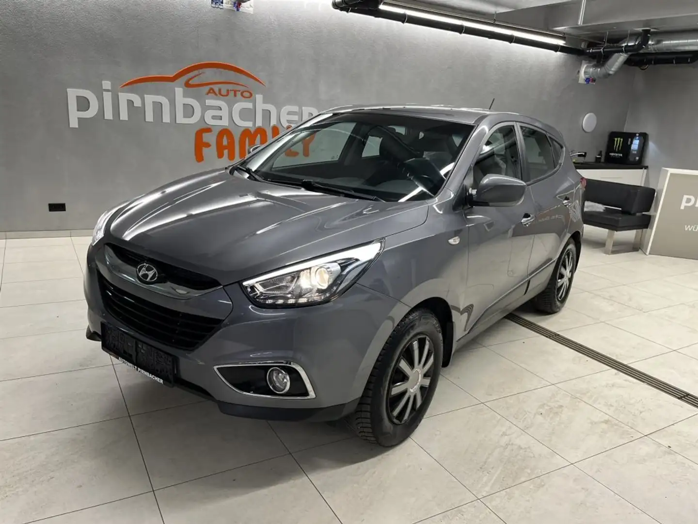 Hyundai iX35 2,0 Allrad CRDi Limited Edition Серый - 1