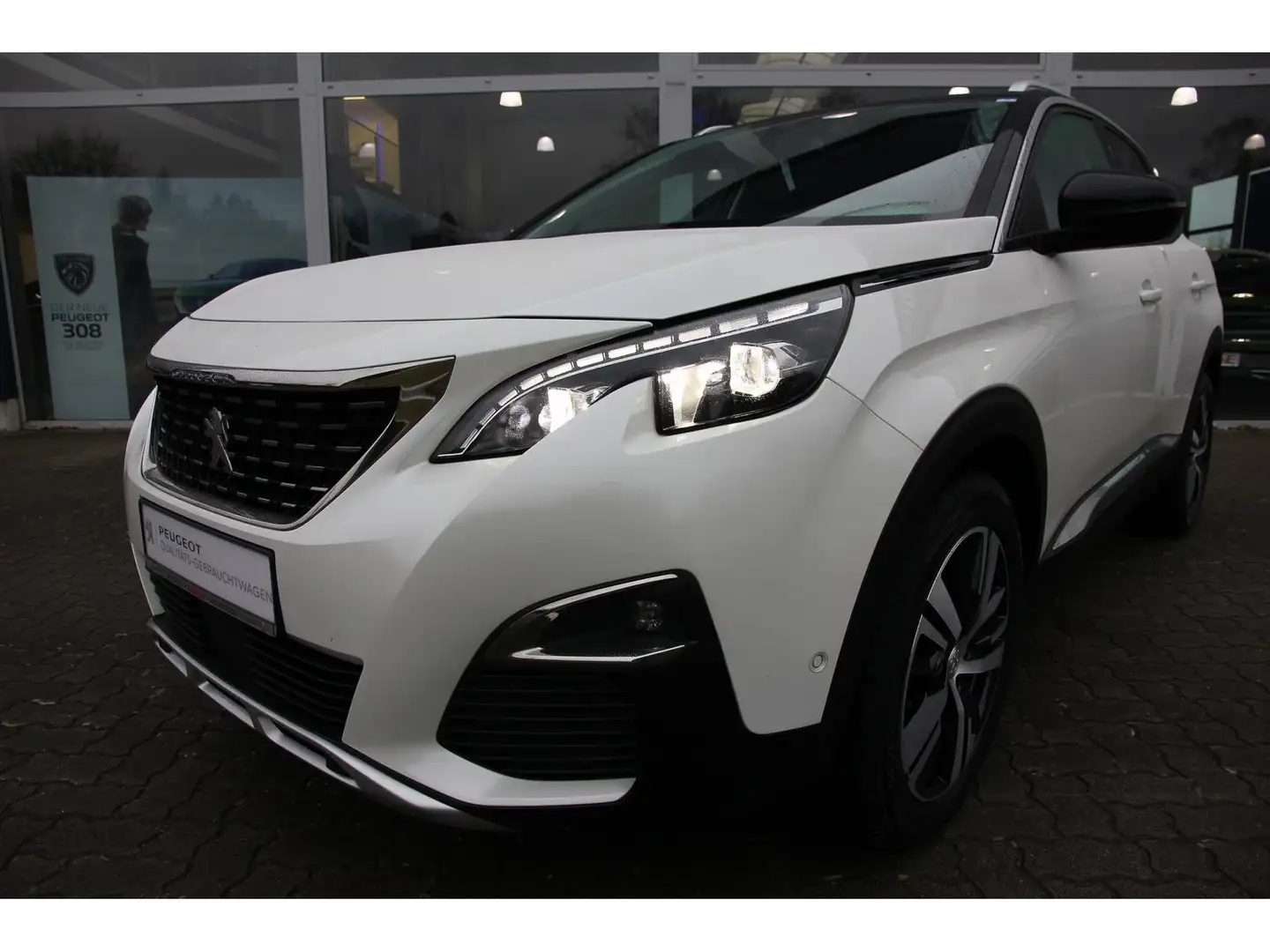 Peugeot 3008 Allure HDi 130 EAT8 Full-LED RFK Carplay Weiß - 2
