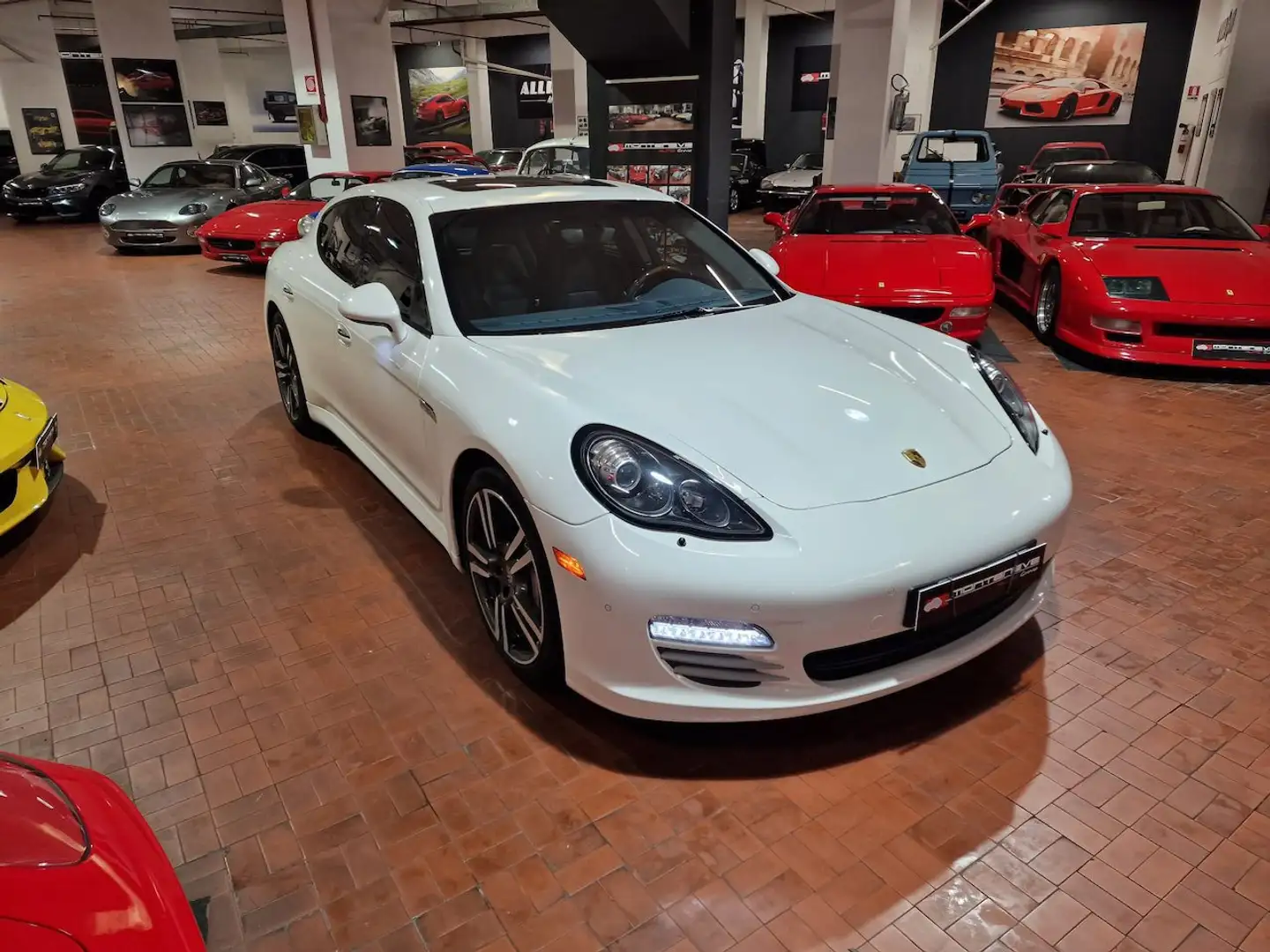 Porsche Panamera 4.8 4S PORSCHE EXCLUSIVE-RadicaYachtline Bianco - 1