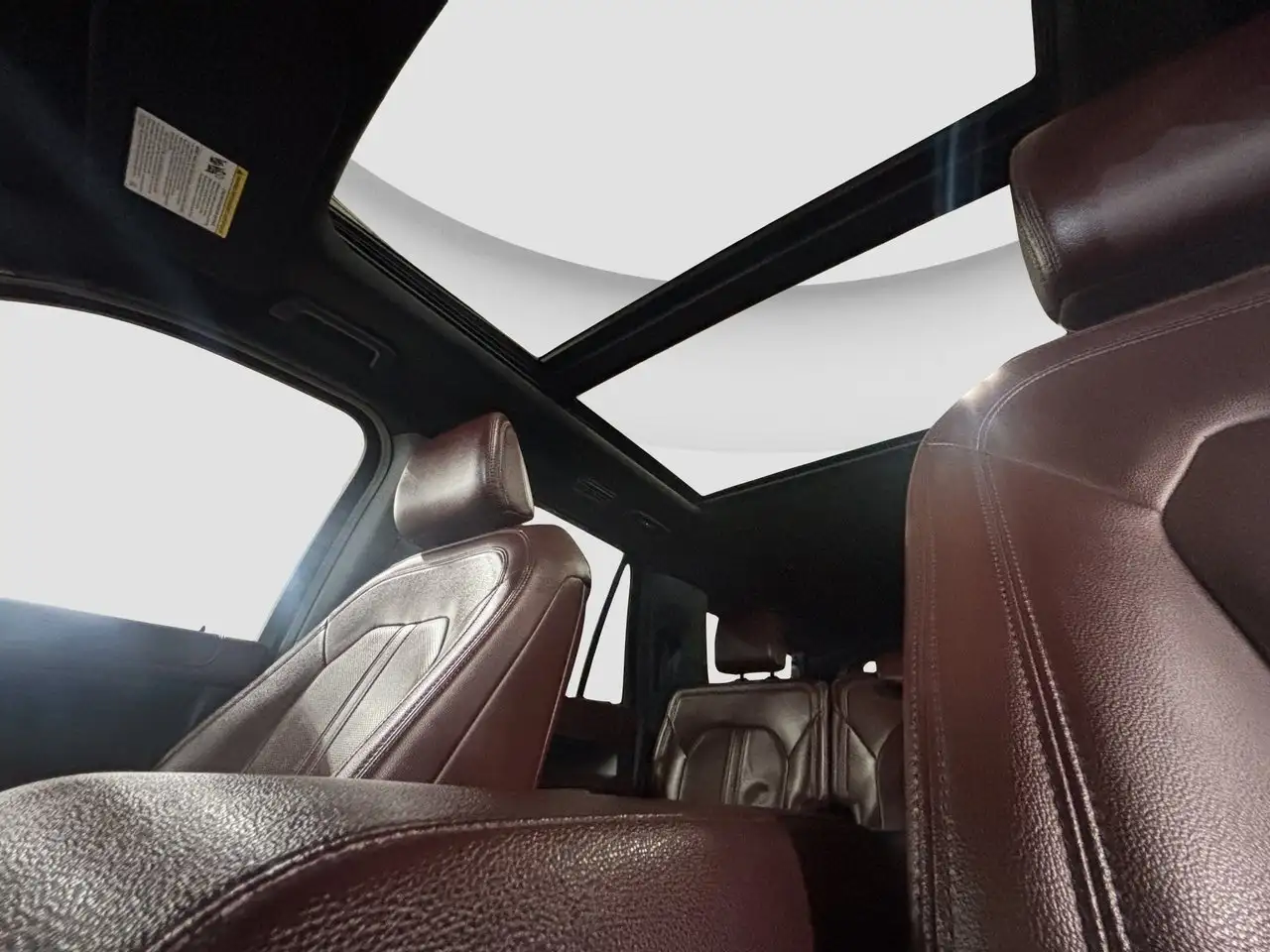 Ford Expedition снимка Ford Expedition