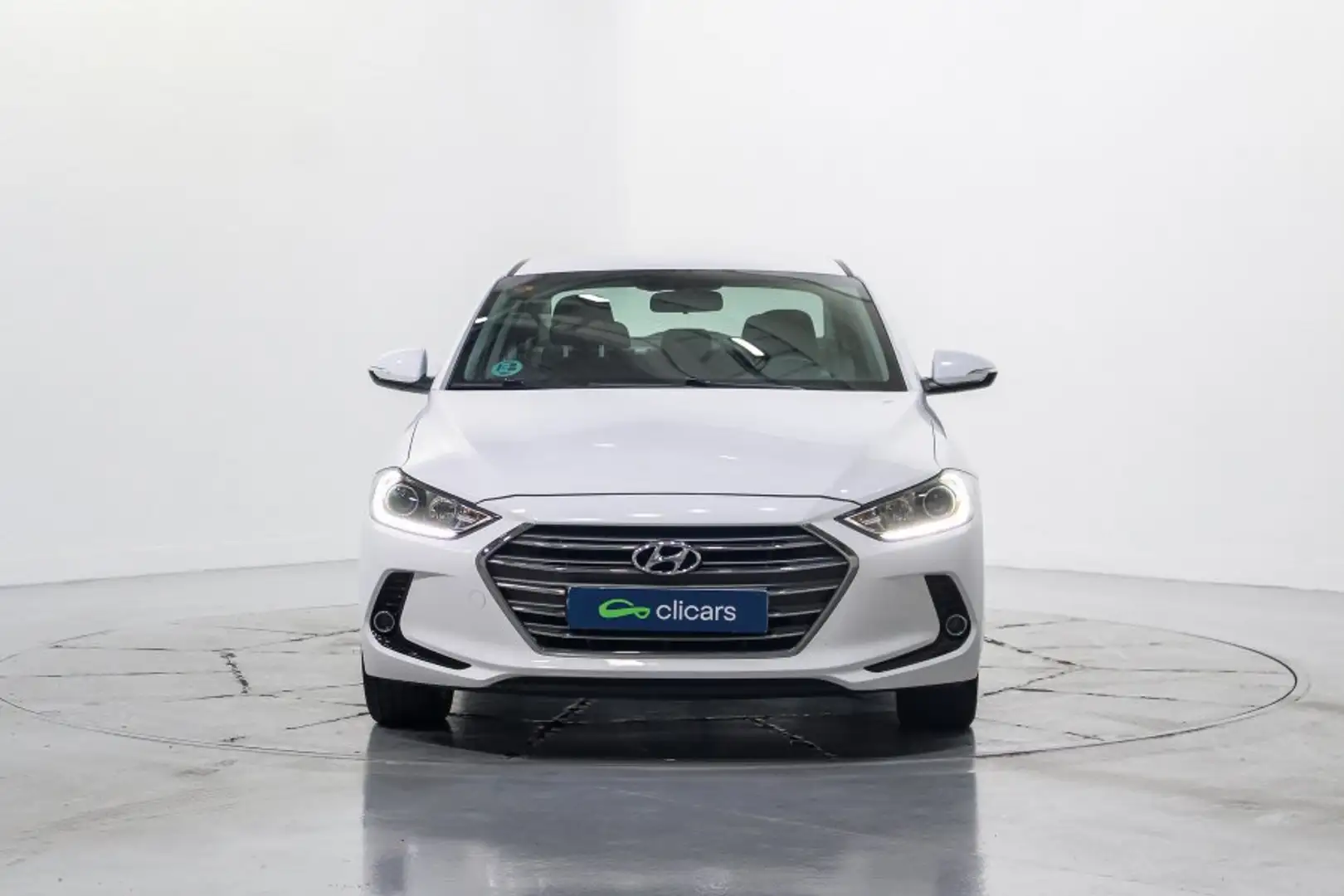 Hyundai ELANTRA 1.6MPI Tecno 128 Blanco - 2
