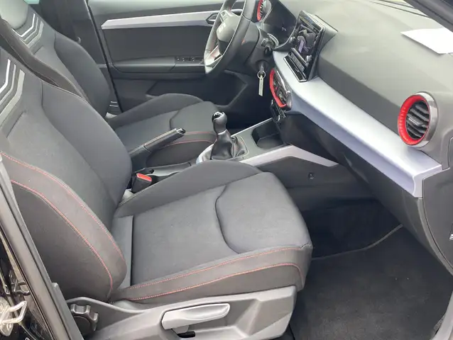 Seat Arona view 14