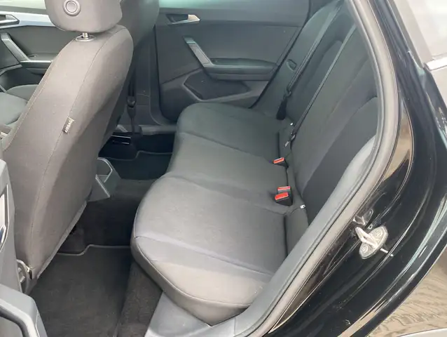 Seat Arona view 9