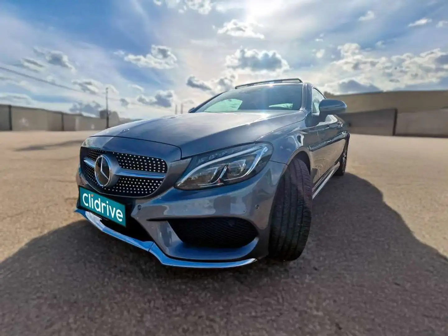 Mercedes-Benz C 300 Coupé AMG Line Gris - 1