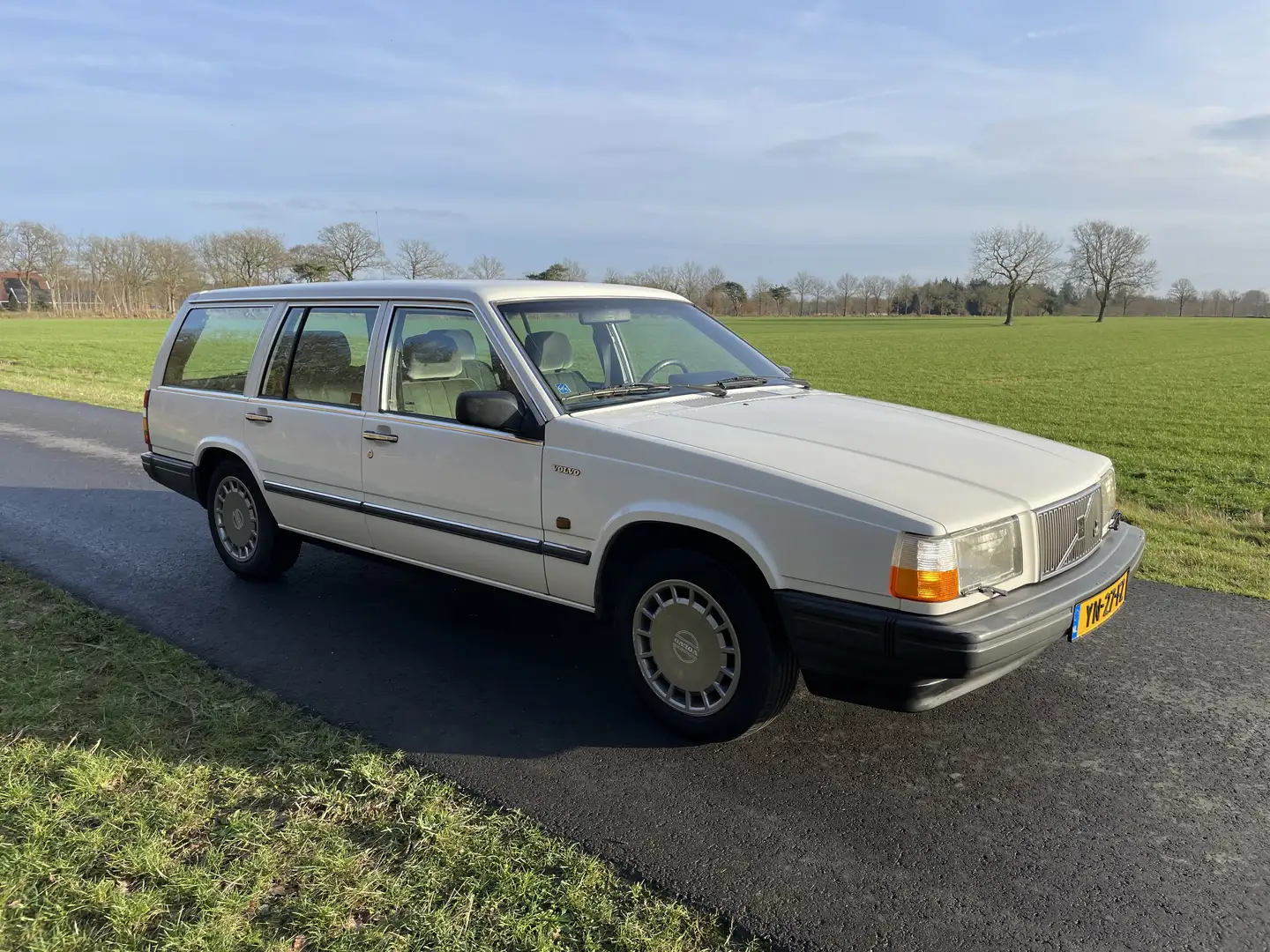 Volvo 740 740 GLE Weiß - 1