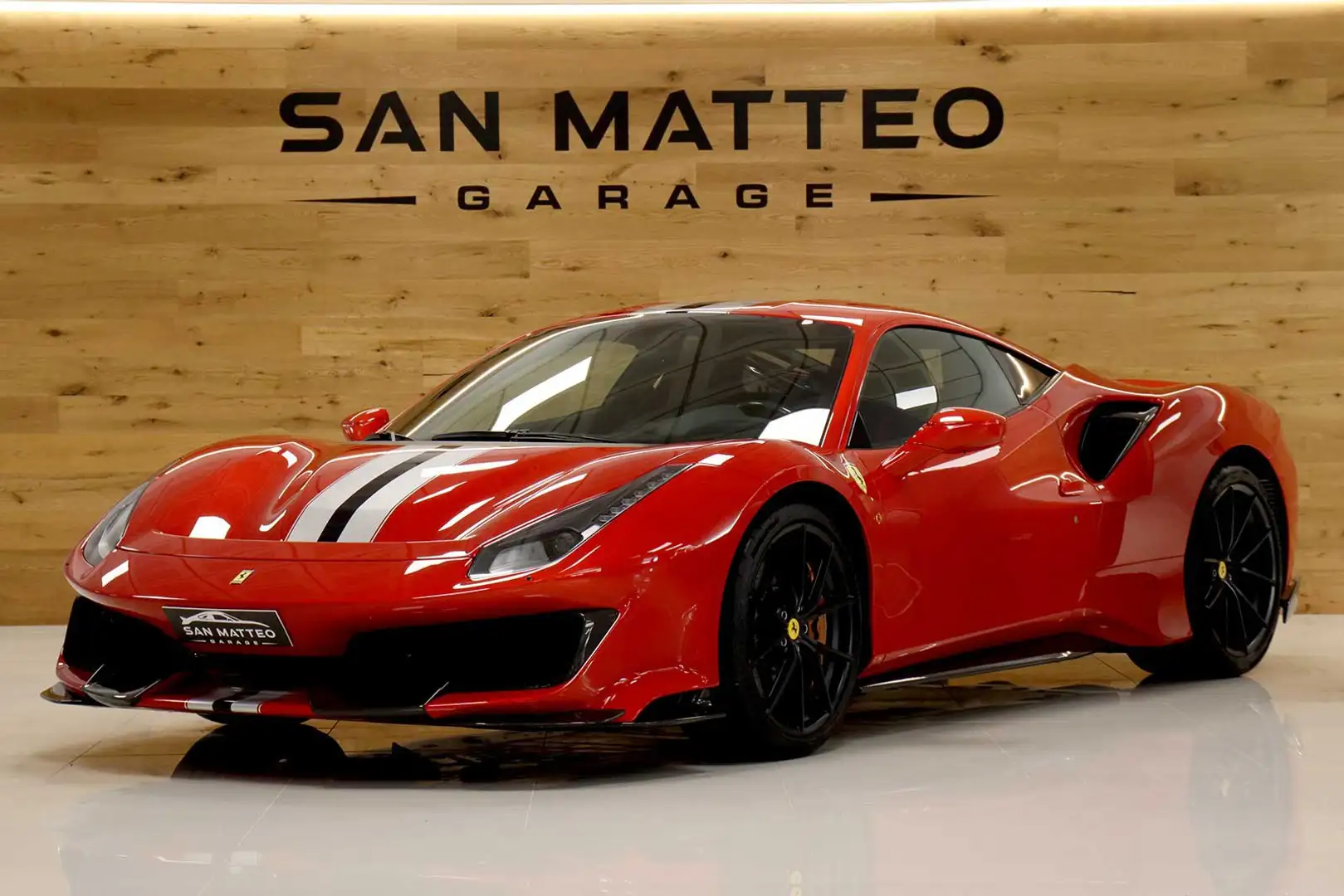 Ferrari 488 488 Pista - 1