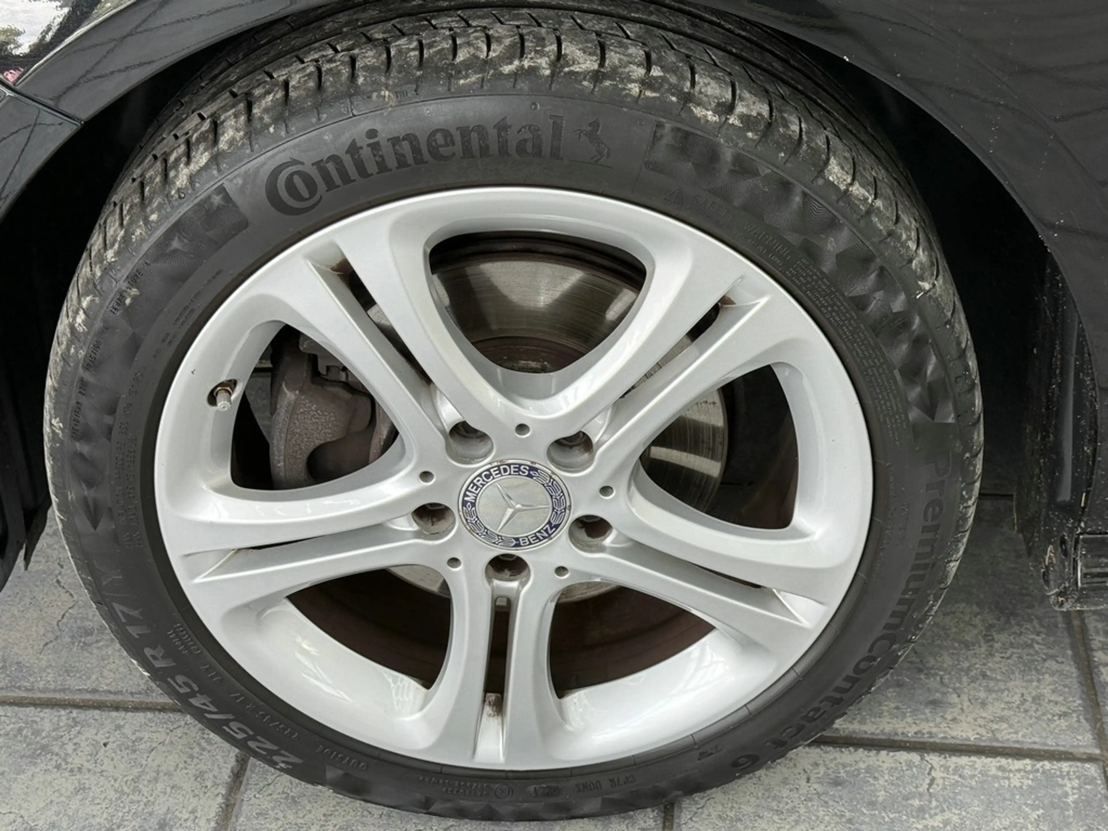 Mercedes-Benz A 200 CGI BE Urban, Pano, Leder, Kamera, Navi — photo 4