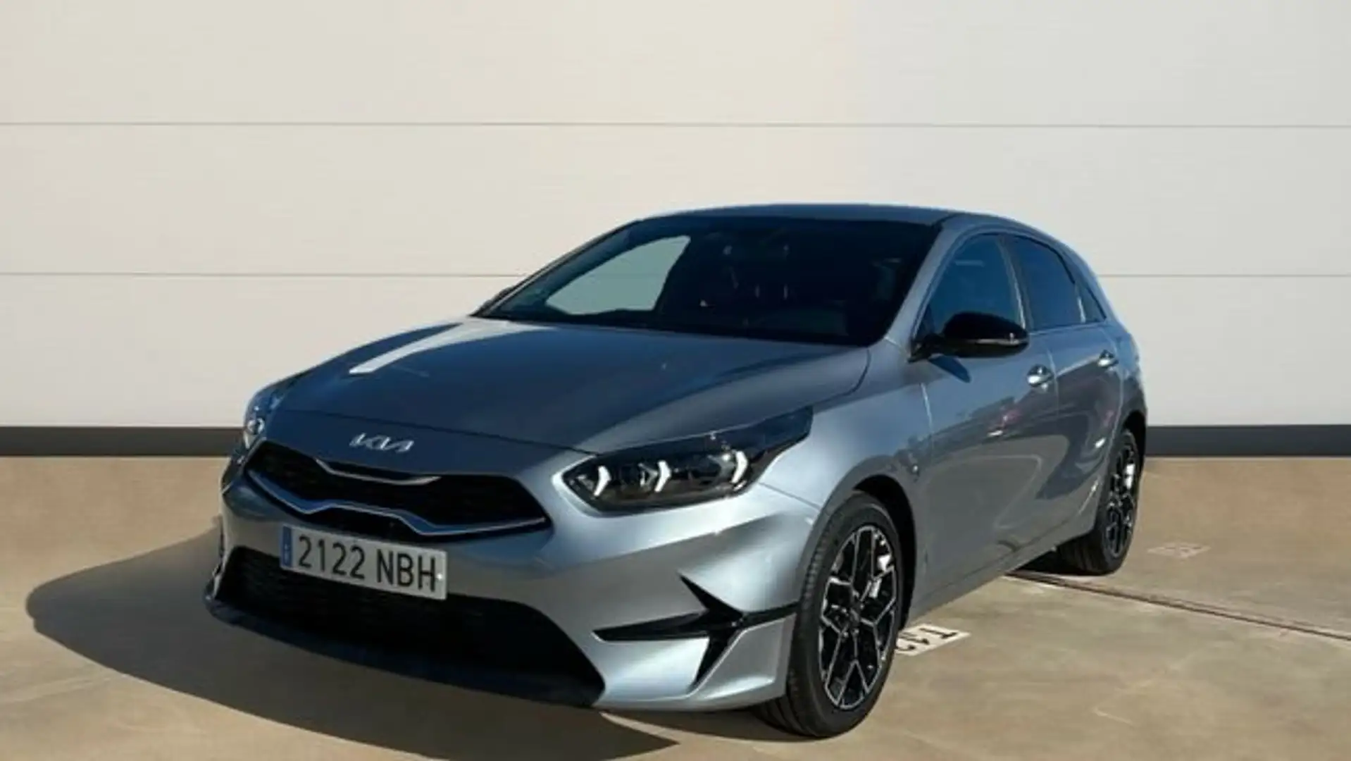 Kia Ceed / cee'd Tourer 1.0 T-GDi Style Edition 100 Plateado - 2