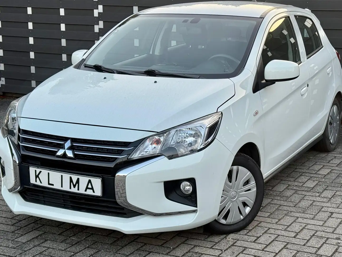 Mitsubishi Space Star Basis Weiß - 1
