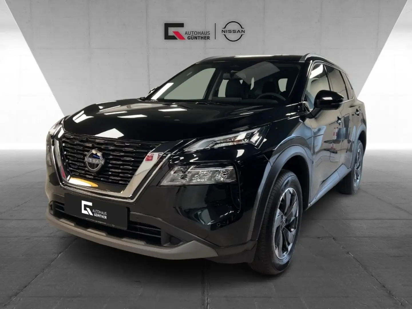 Nissan X-Trail N-CONNECTA 165PS Automatik Winter/HeadUp/Carplay Noir - 1