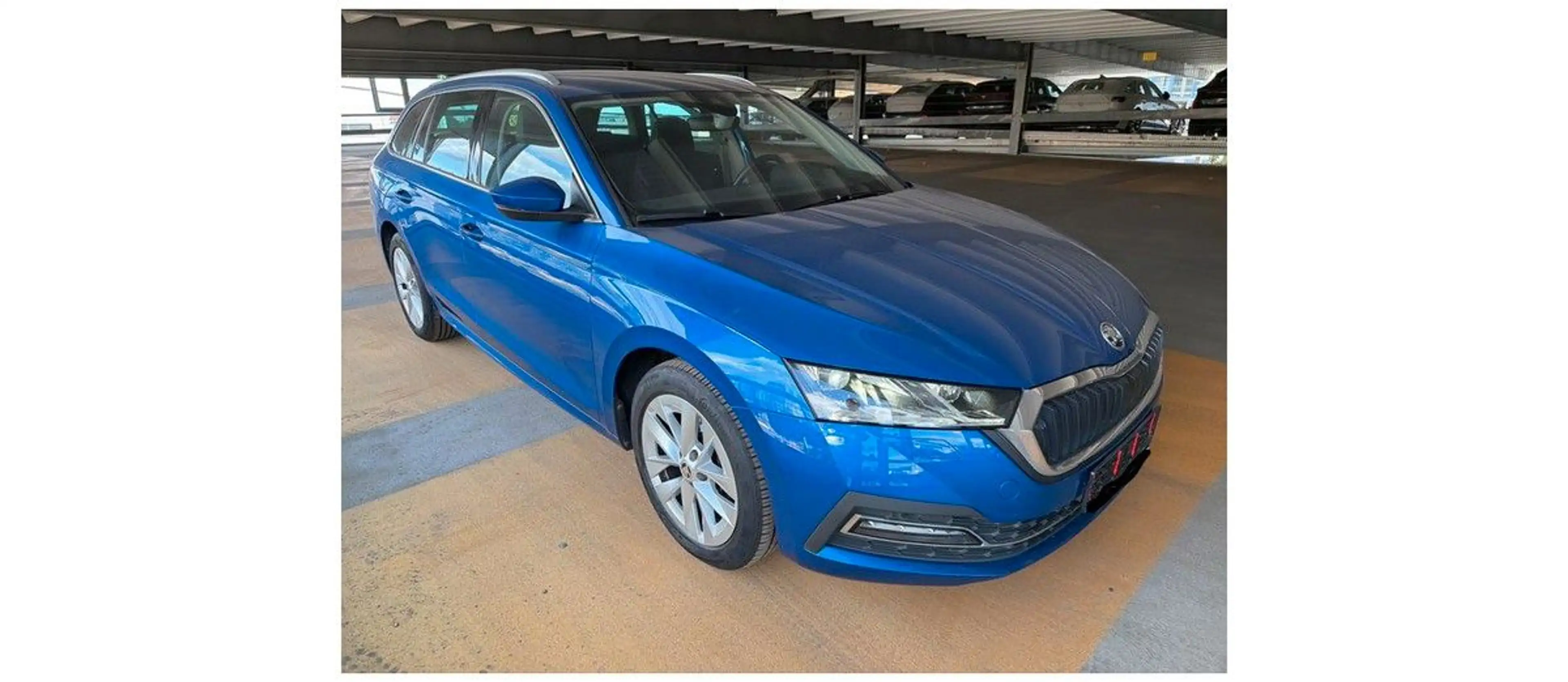 Skoda Octavia Combi Style 4x4 HeadUp/Leder/LED/AHK/1Hd — photo 9
