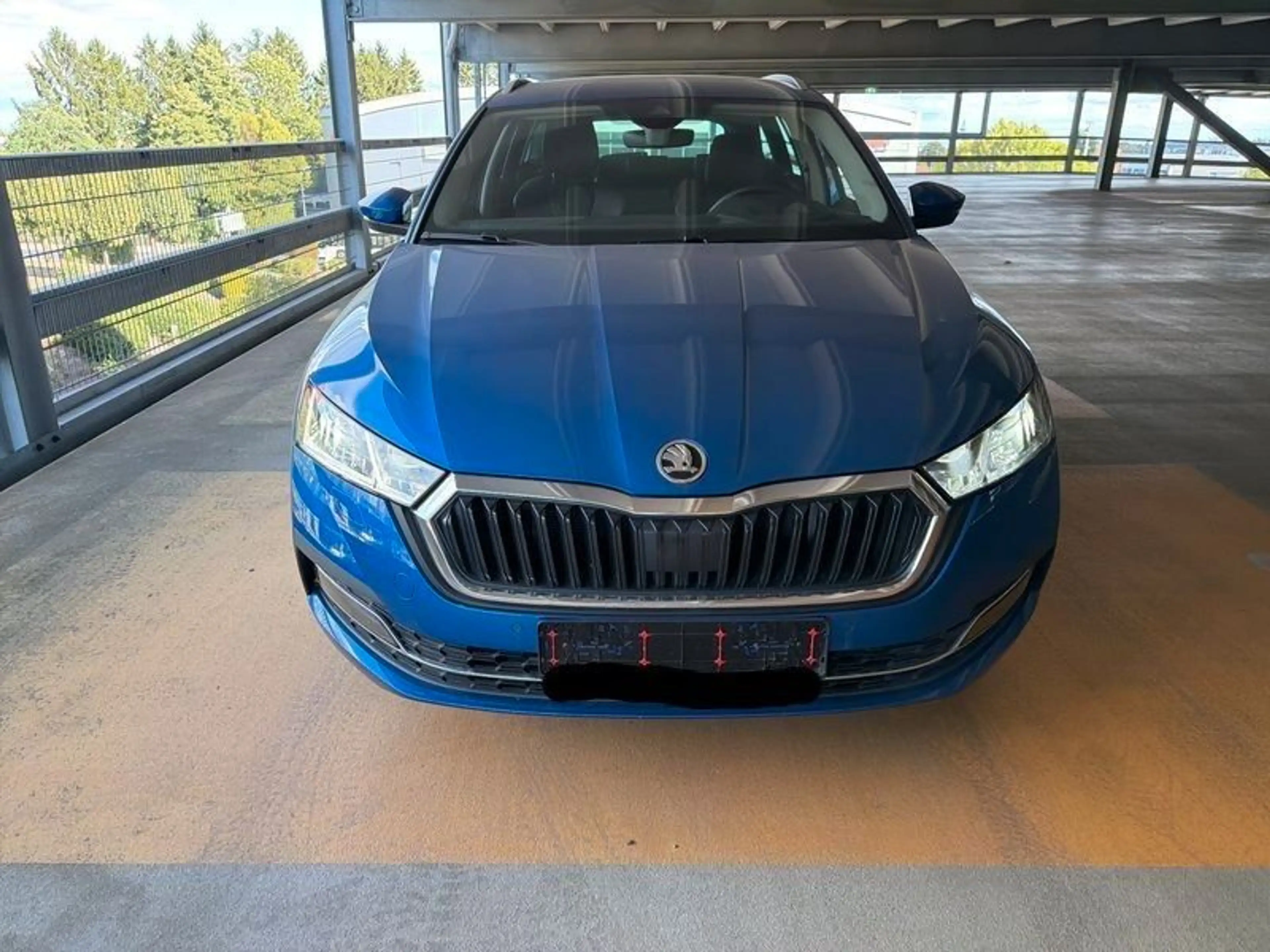 Skoda Octavia Combi Style 4x4 HeadUp/Leder/LED/AHK/1Hd — photo 3